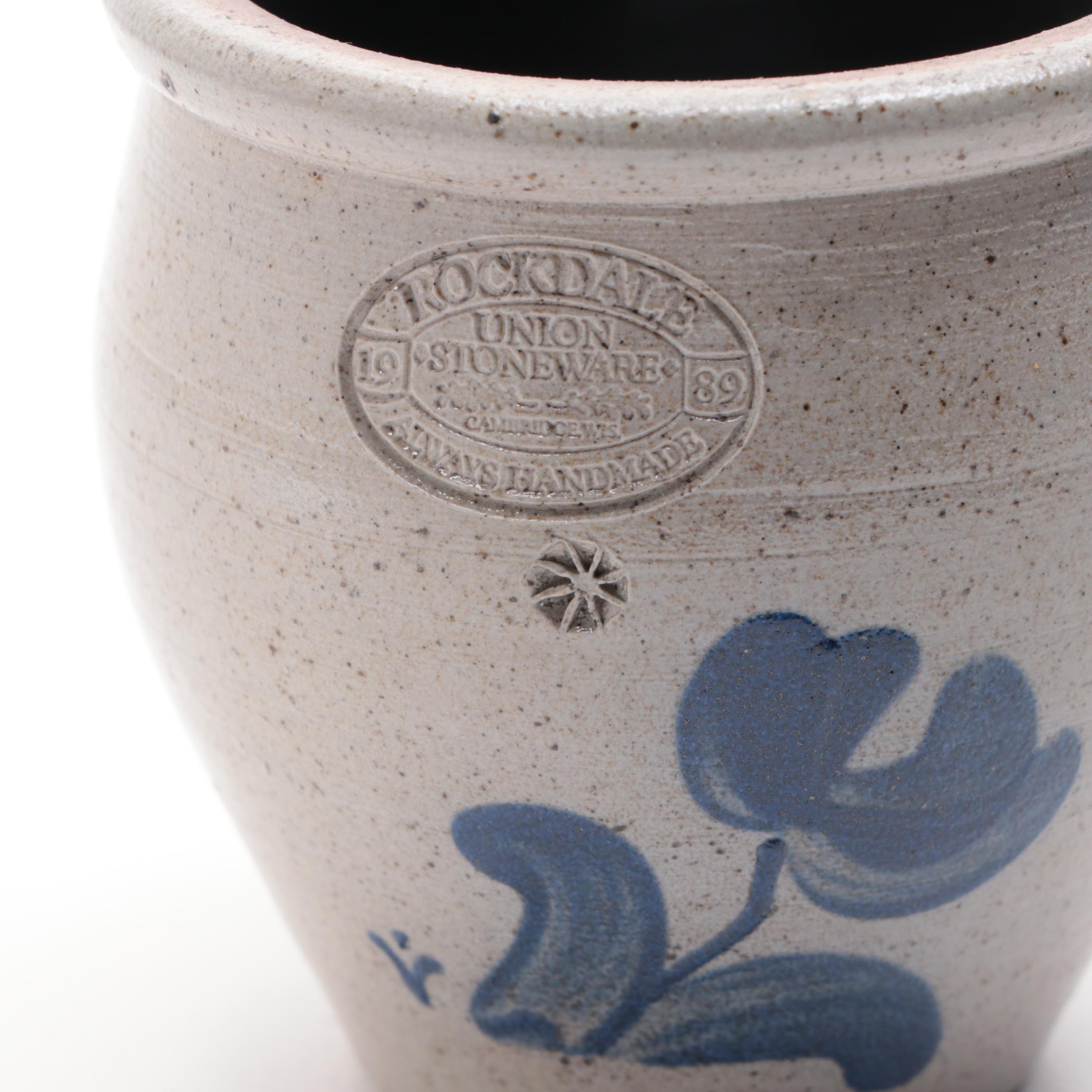 Country Christmas Décor Collection with Teddy Bear in Windsor Chair