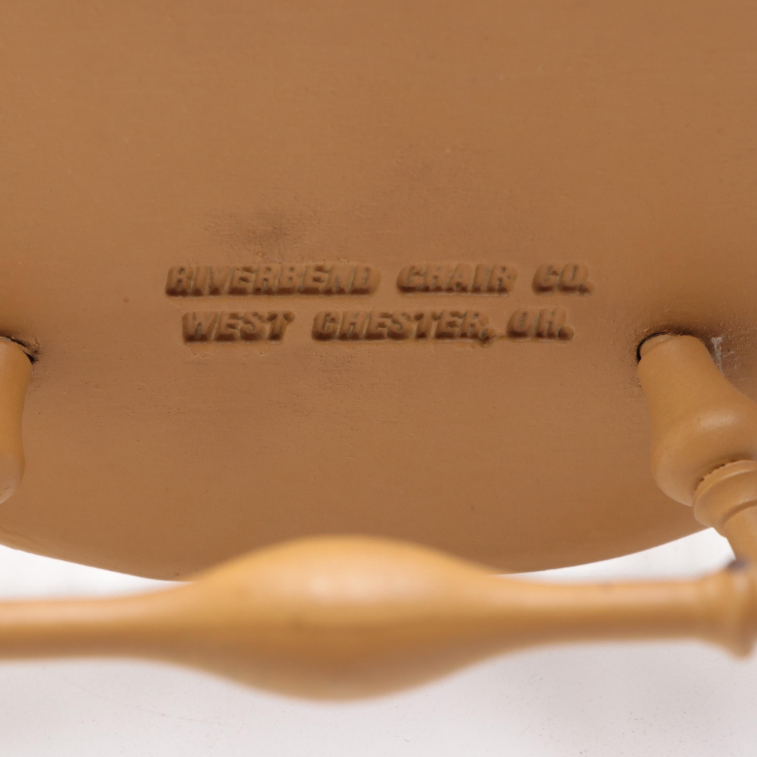 Country Christmas Décor Collection with Teddy Bear in Windsor Chair