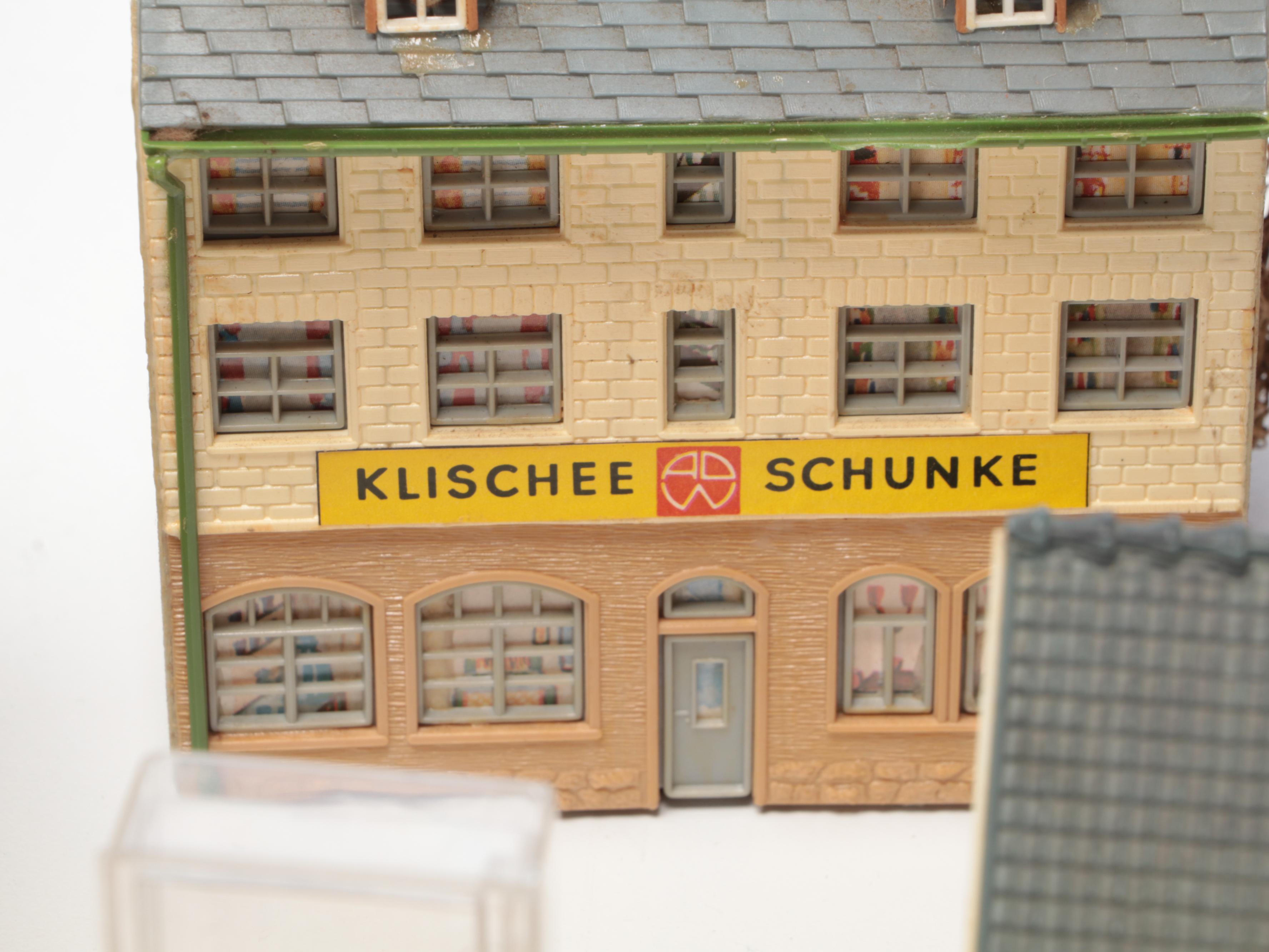 Kibri, Pola and Other Model Train Buildings, People and Landscaping