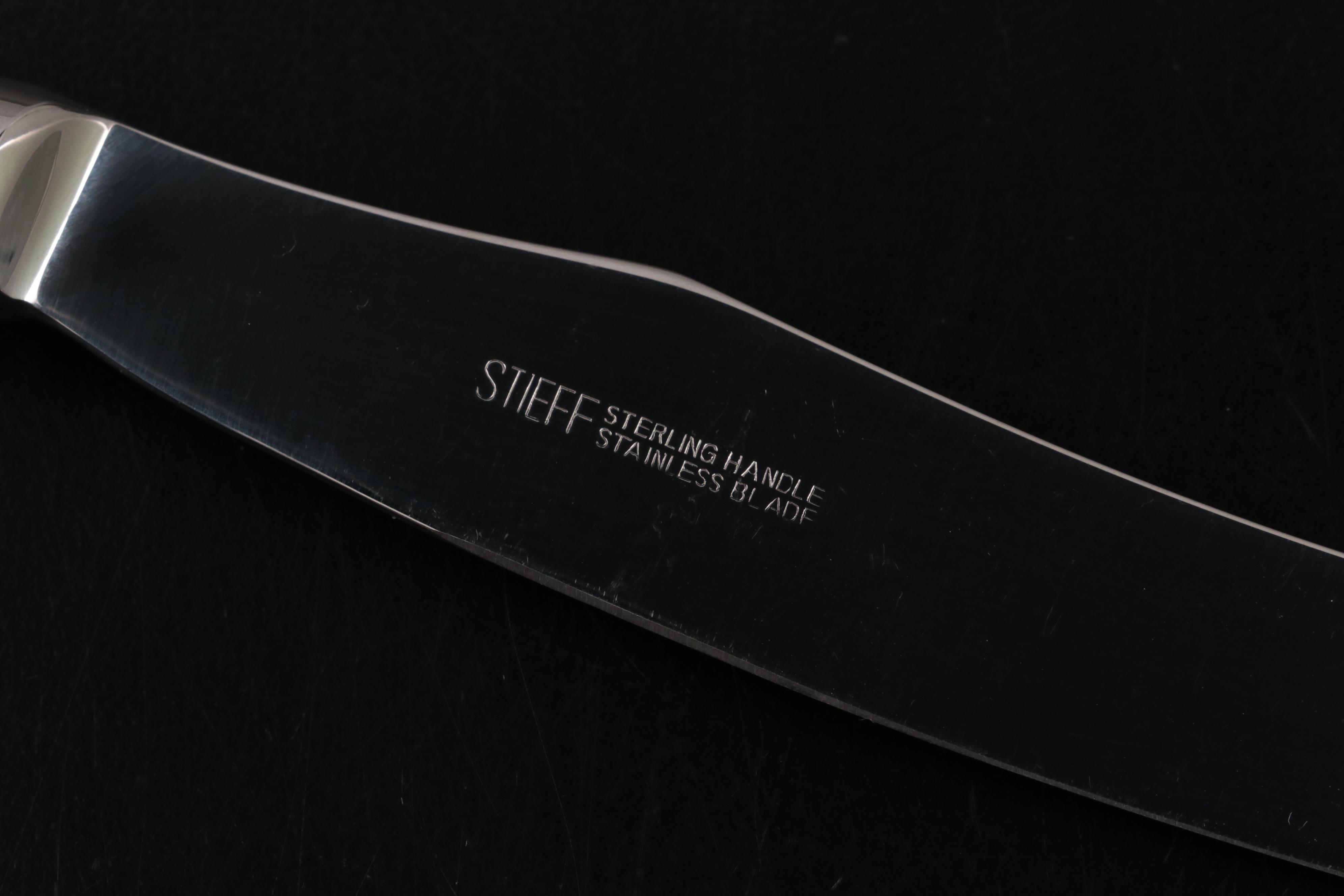 Stieff "Williamsburg Shell" Sterling Silver Flatware, Late 20th Century