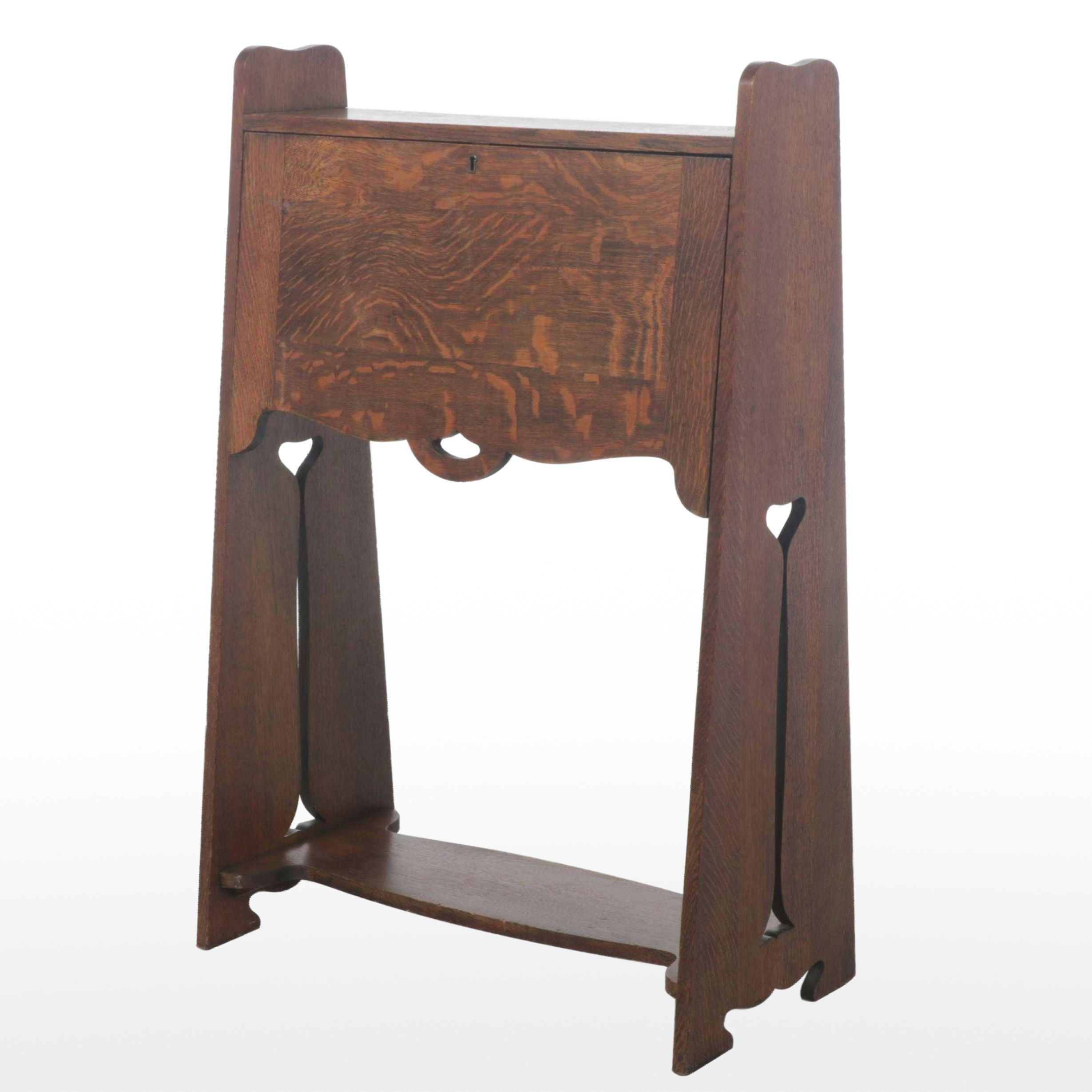 Arts & Crafts Quartersawn Oak Slant-Lid Secretary Desk, Early 20th Century