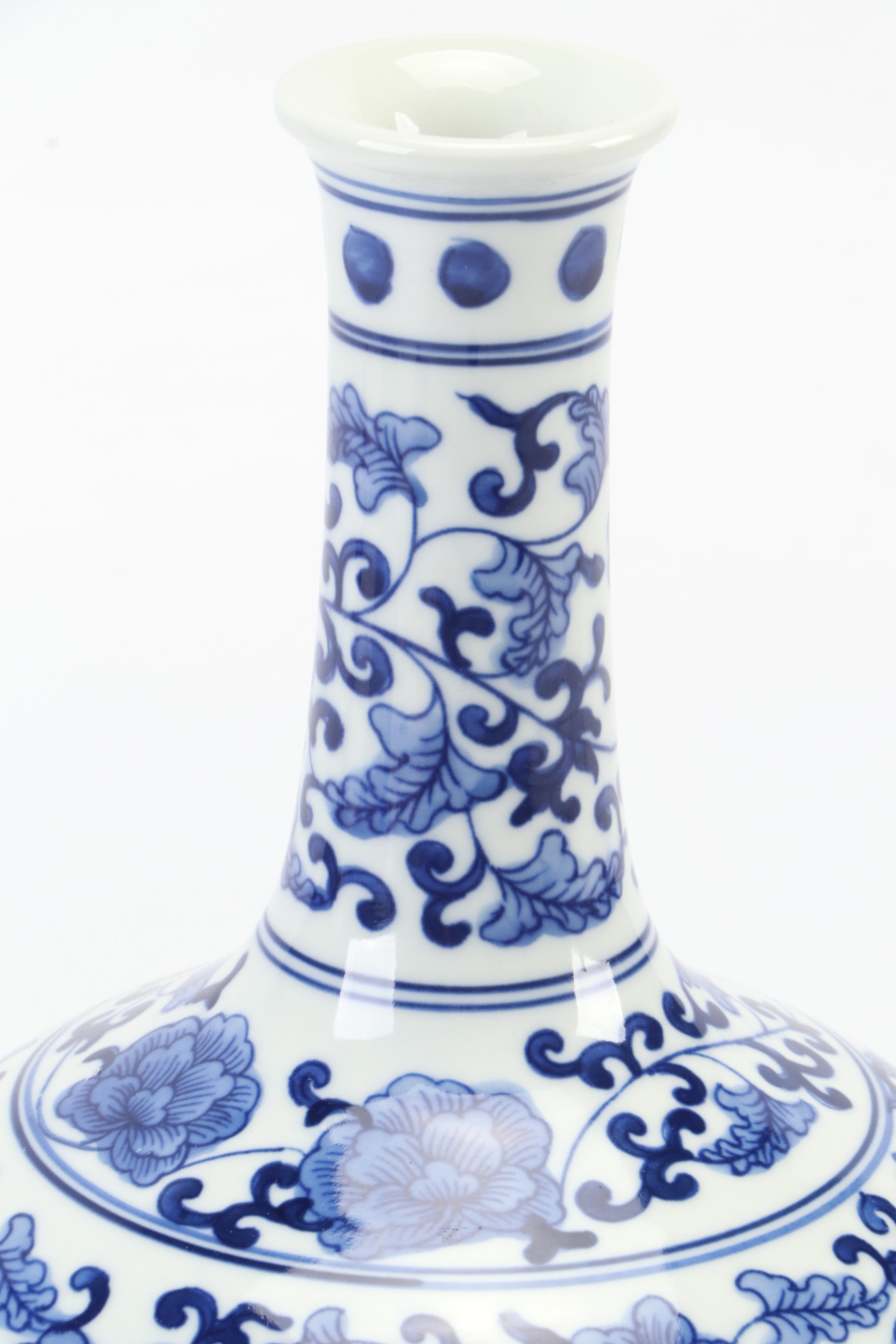 Chinese Blue and White Porcelain Tiangiuping Vase