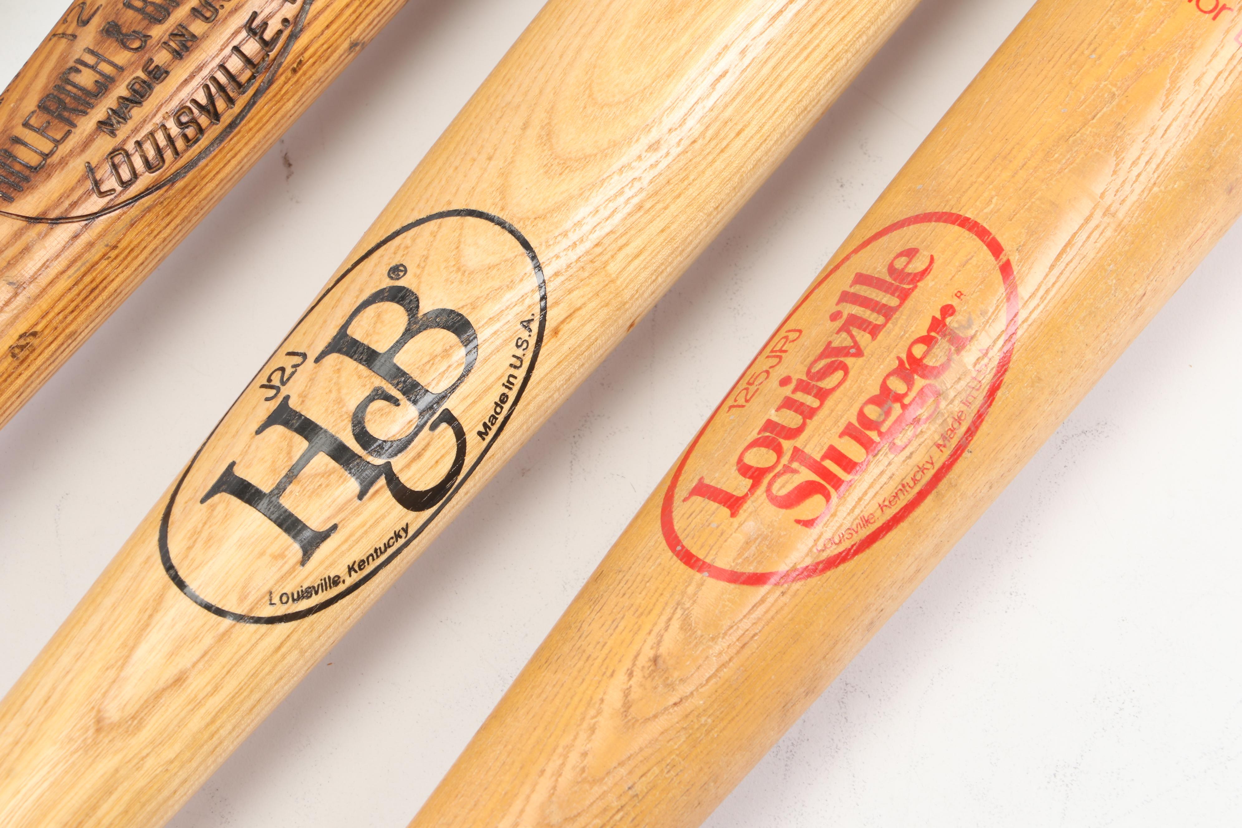 Johnny Bench Signature Model Hillerich & Bradsby Wooden Baseball Bats