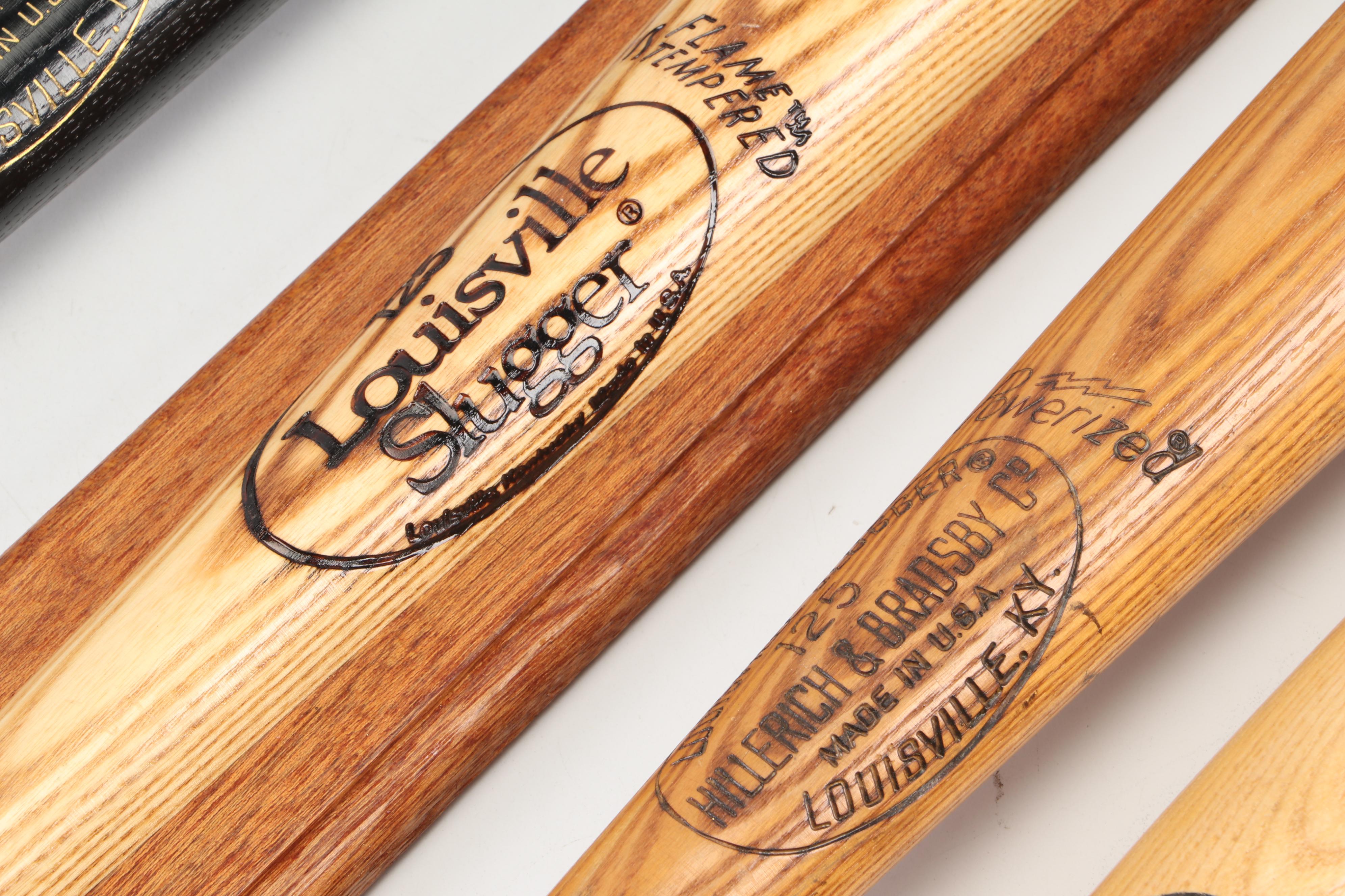 Johnny Bench Signature Model Hillerich & Bradsby Wooden Baseball Bats