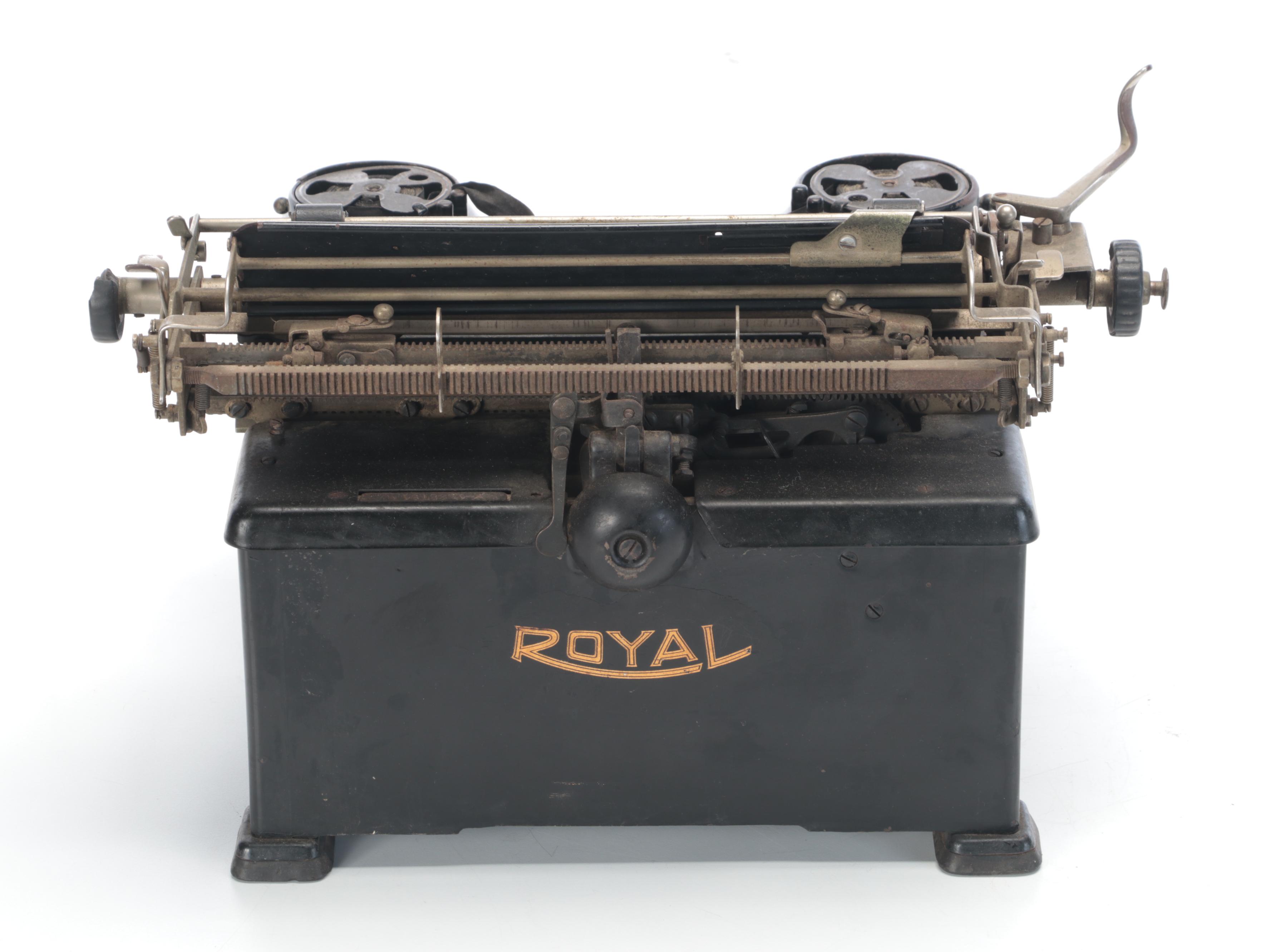 Royal 10 Typewriter, Circa 1920