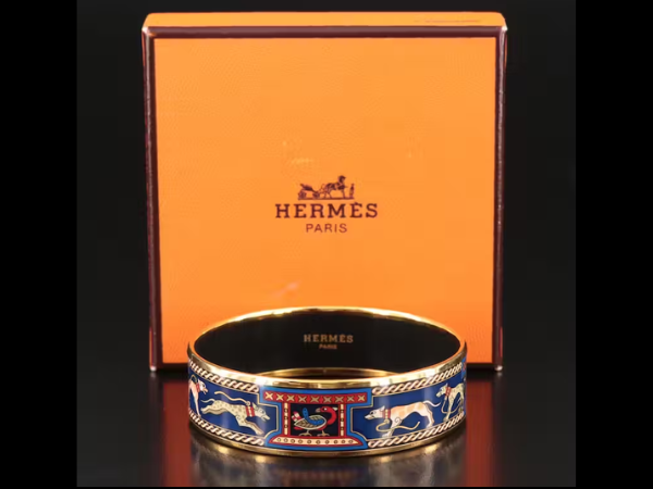 Designer Fashion, Accessories & Jewelry