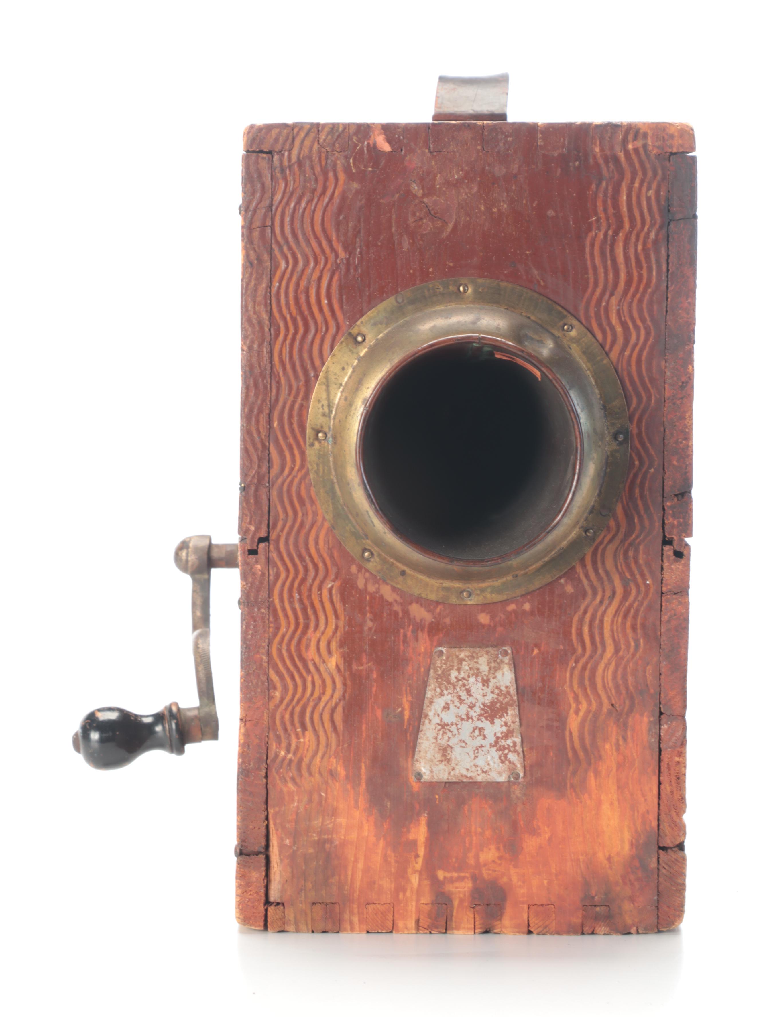 Nautical Square Boxed Wood Manual Rotary Foghorn