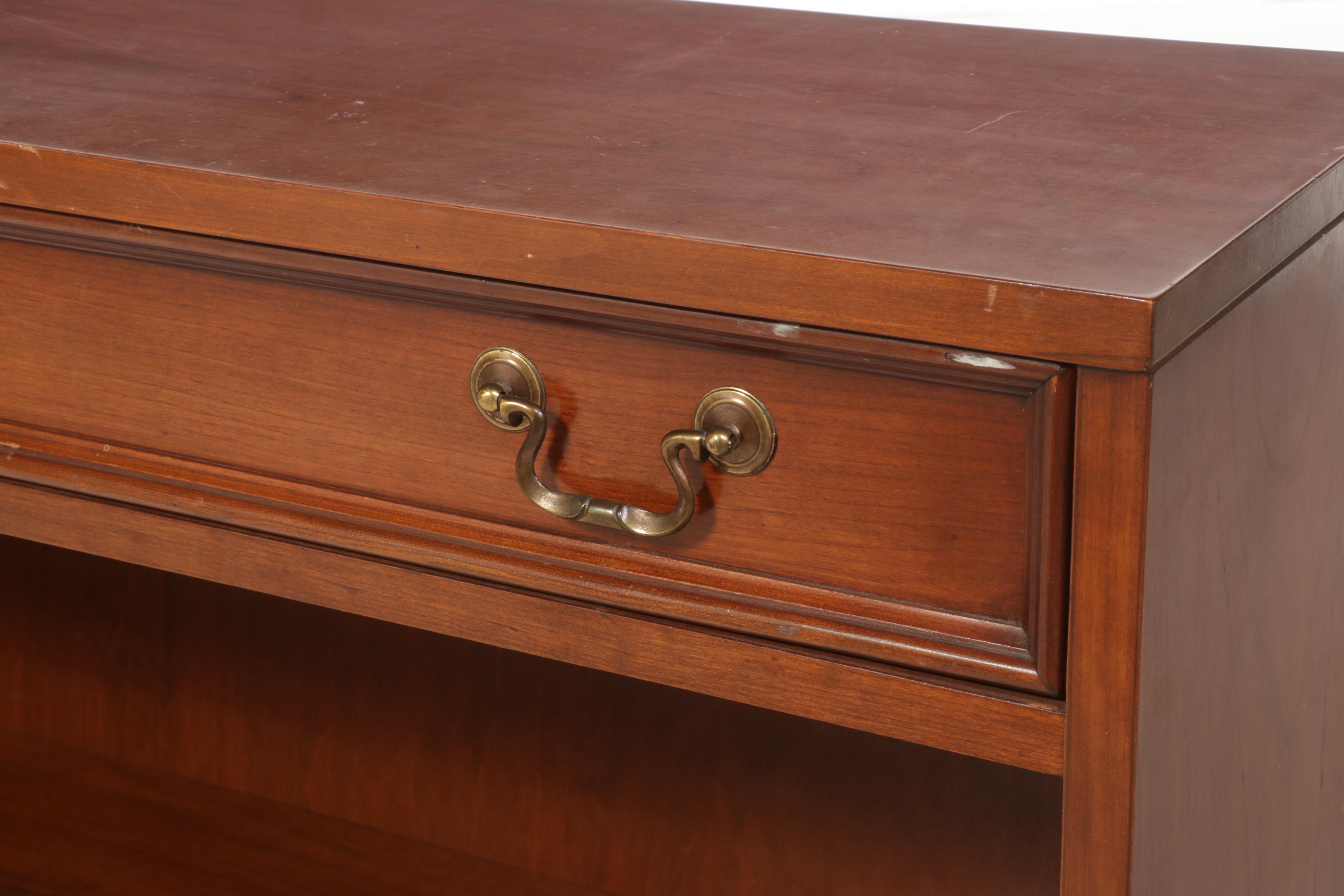 Sligh-Lowry Federal Style Cherrywood Bookcase, Mid-20th Century