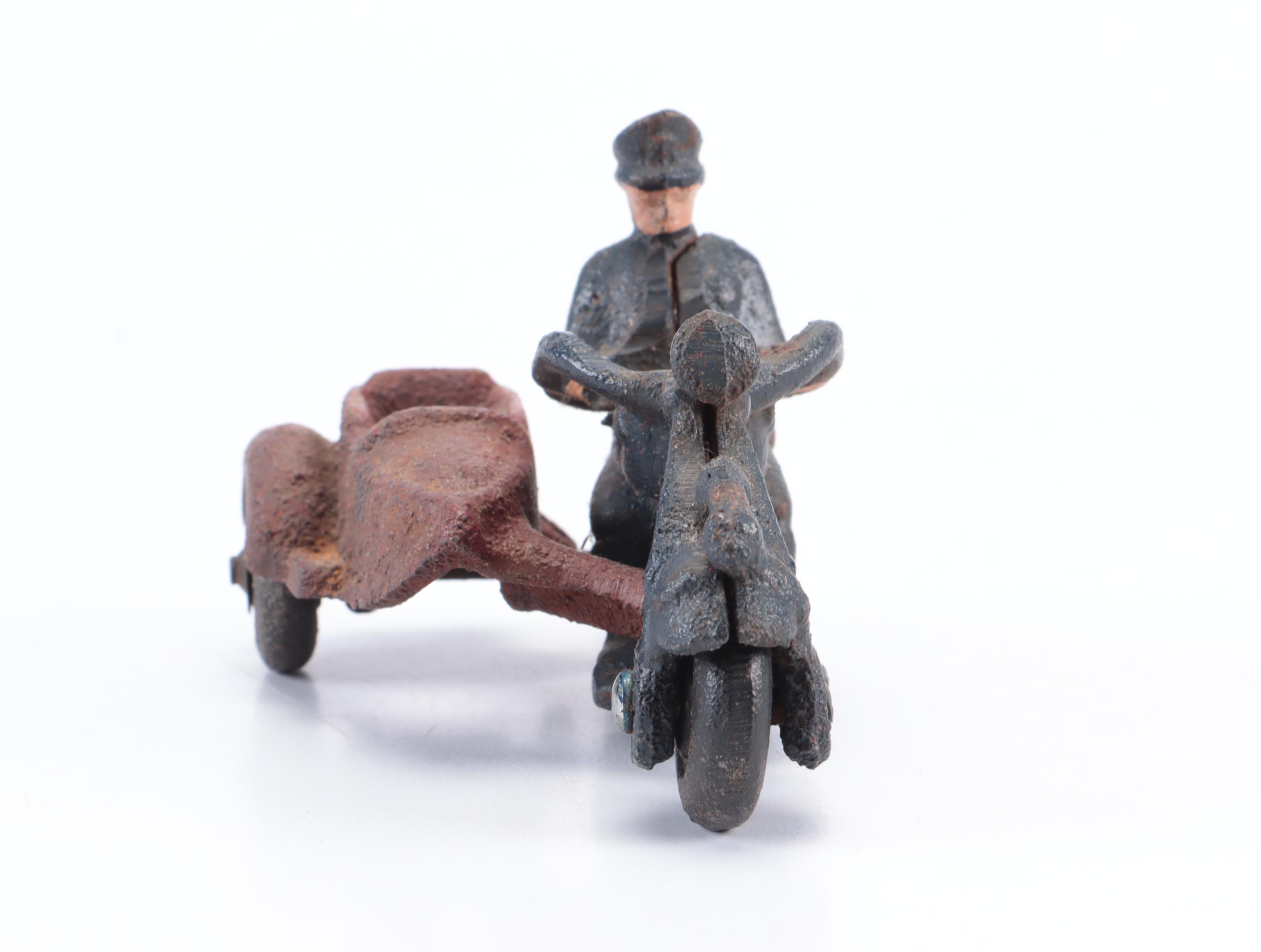 Hubley Style Cast Iron Police Motorcycle Toy, Mid-20th Century
