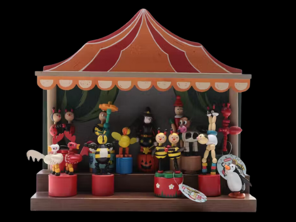 Unique Finds: Toys, Sports Memorabilia, Ephemera & Collectibles