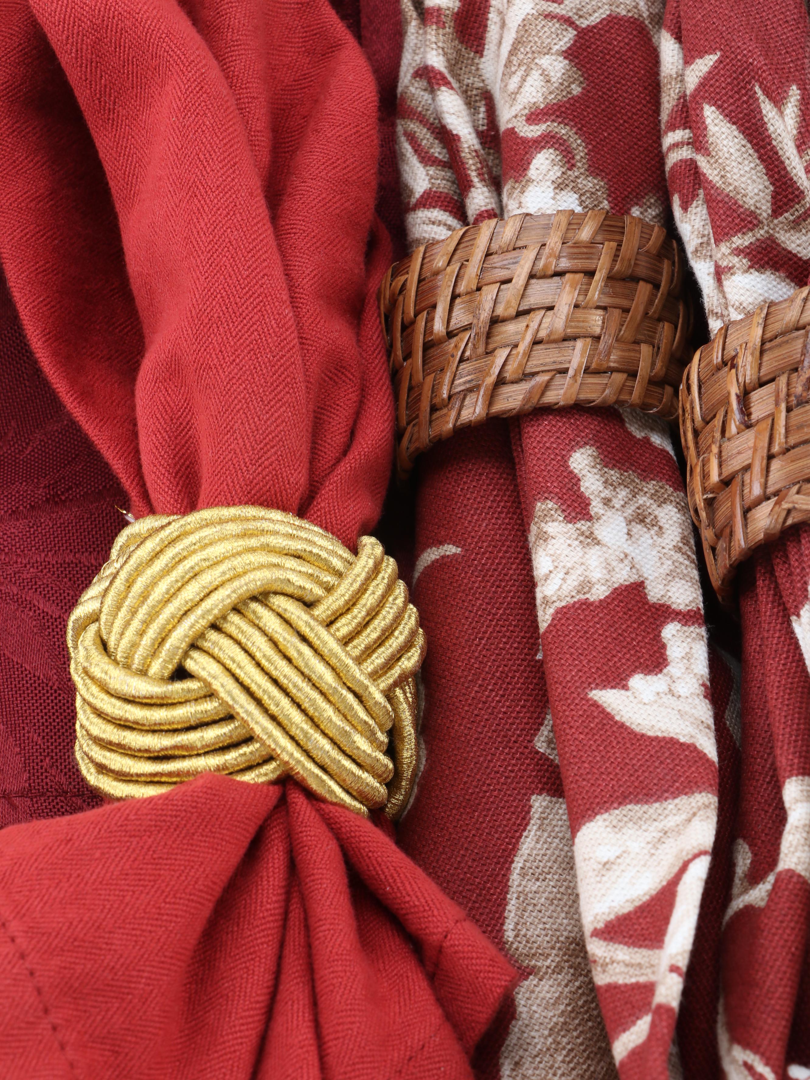 Ralph Lauren Napkins with Other Table Linens and Food Storage Containers