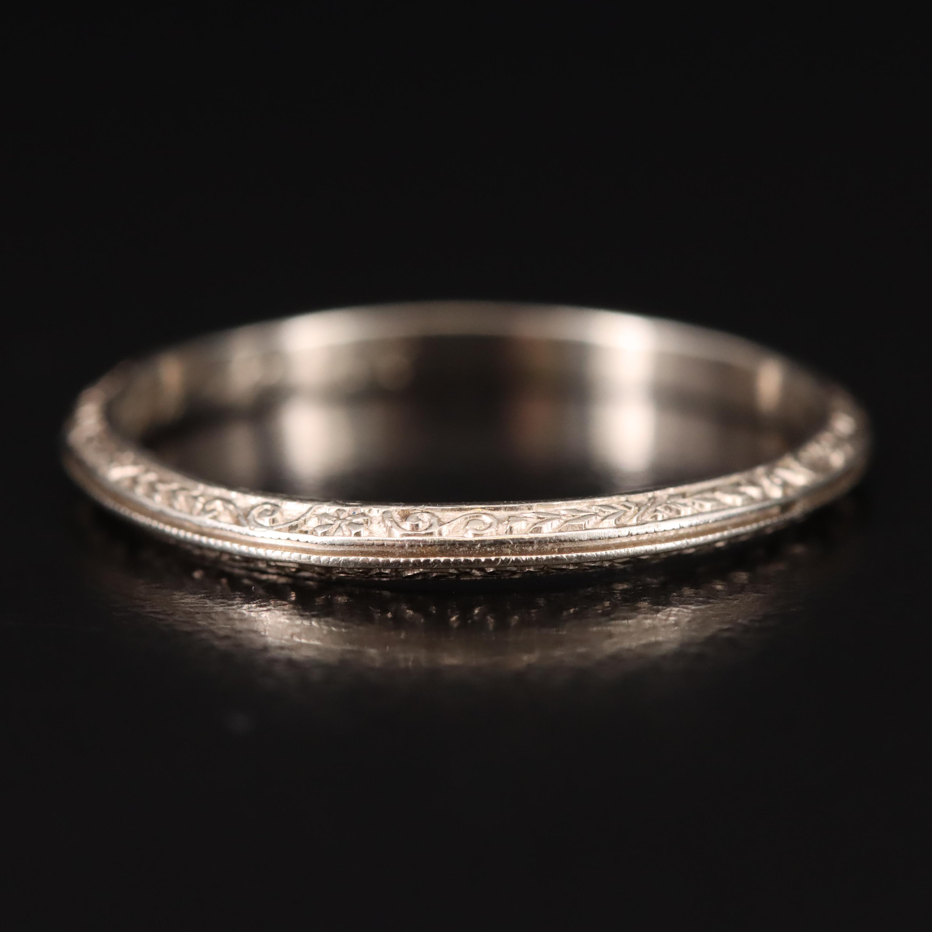 Vintage 14K Patterned Band