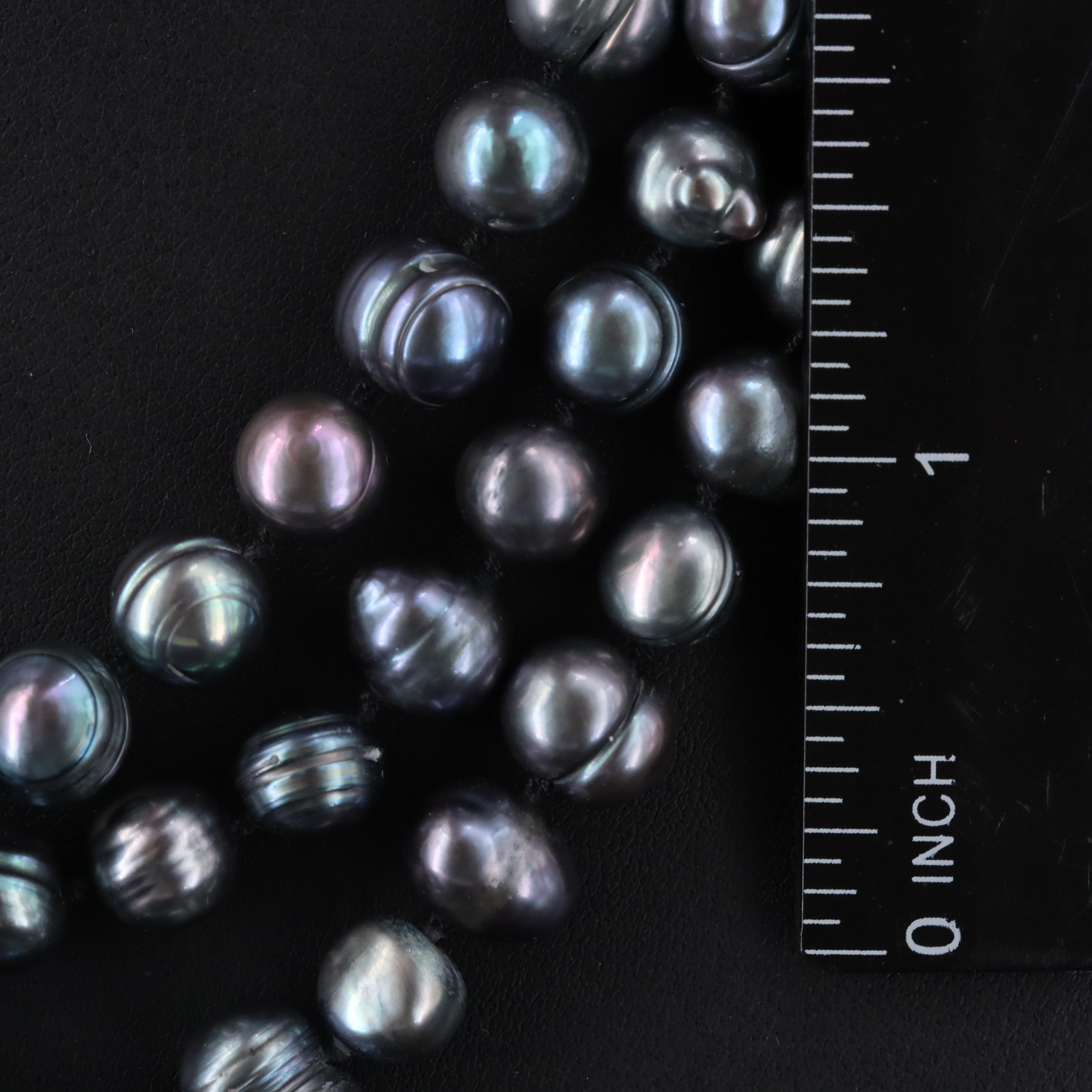 Rope Length Pearl Necklace