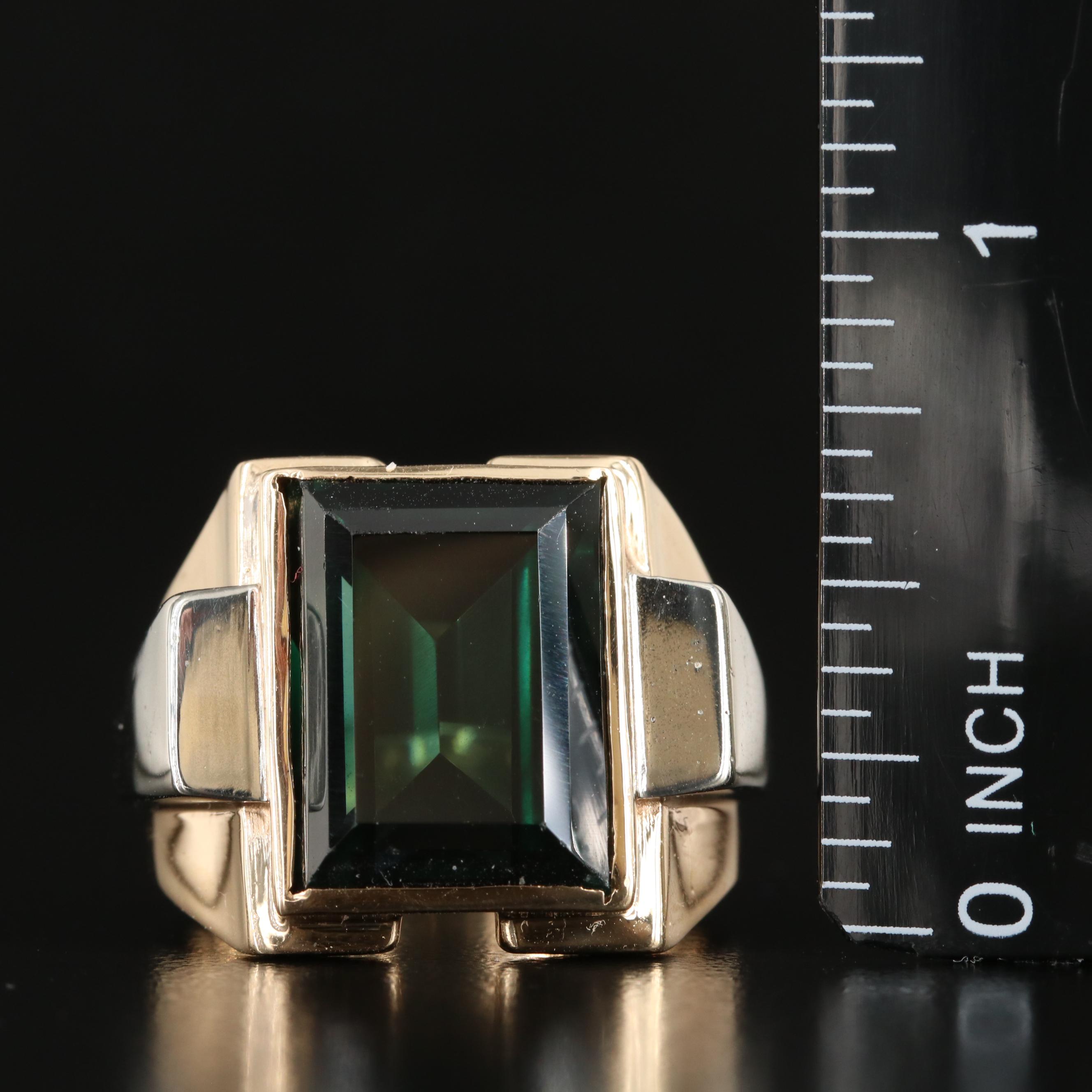 14K Spinel Solitaire Ring