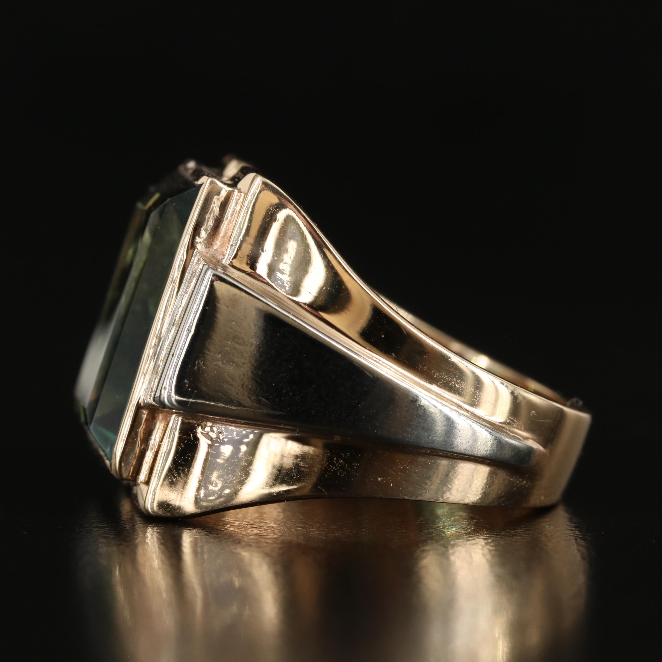 14K Spinel Solitaire Ring