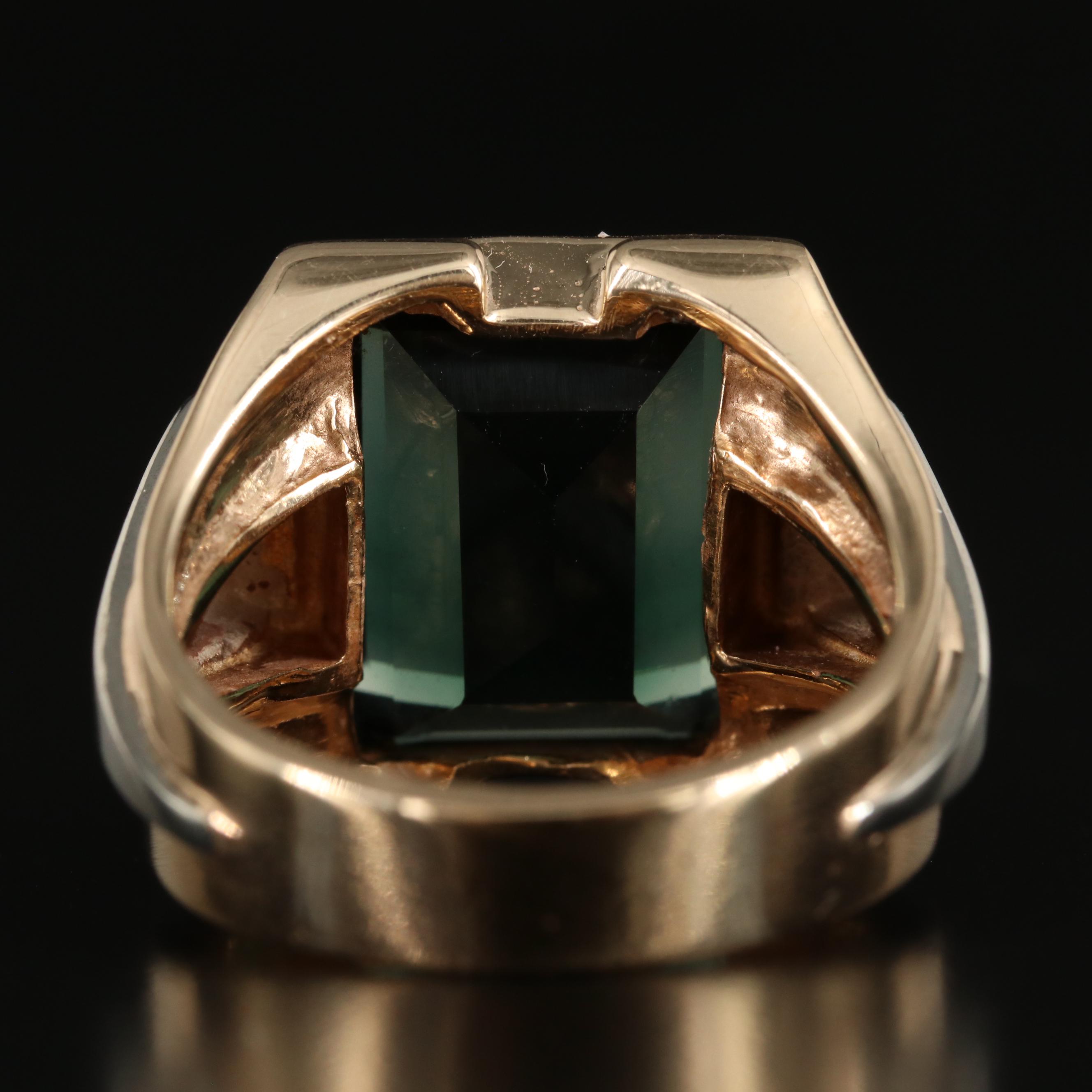 14K Spinel Solitaire Ring