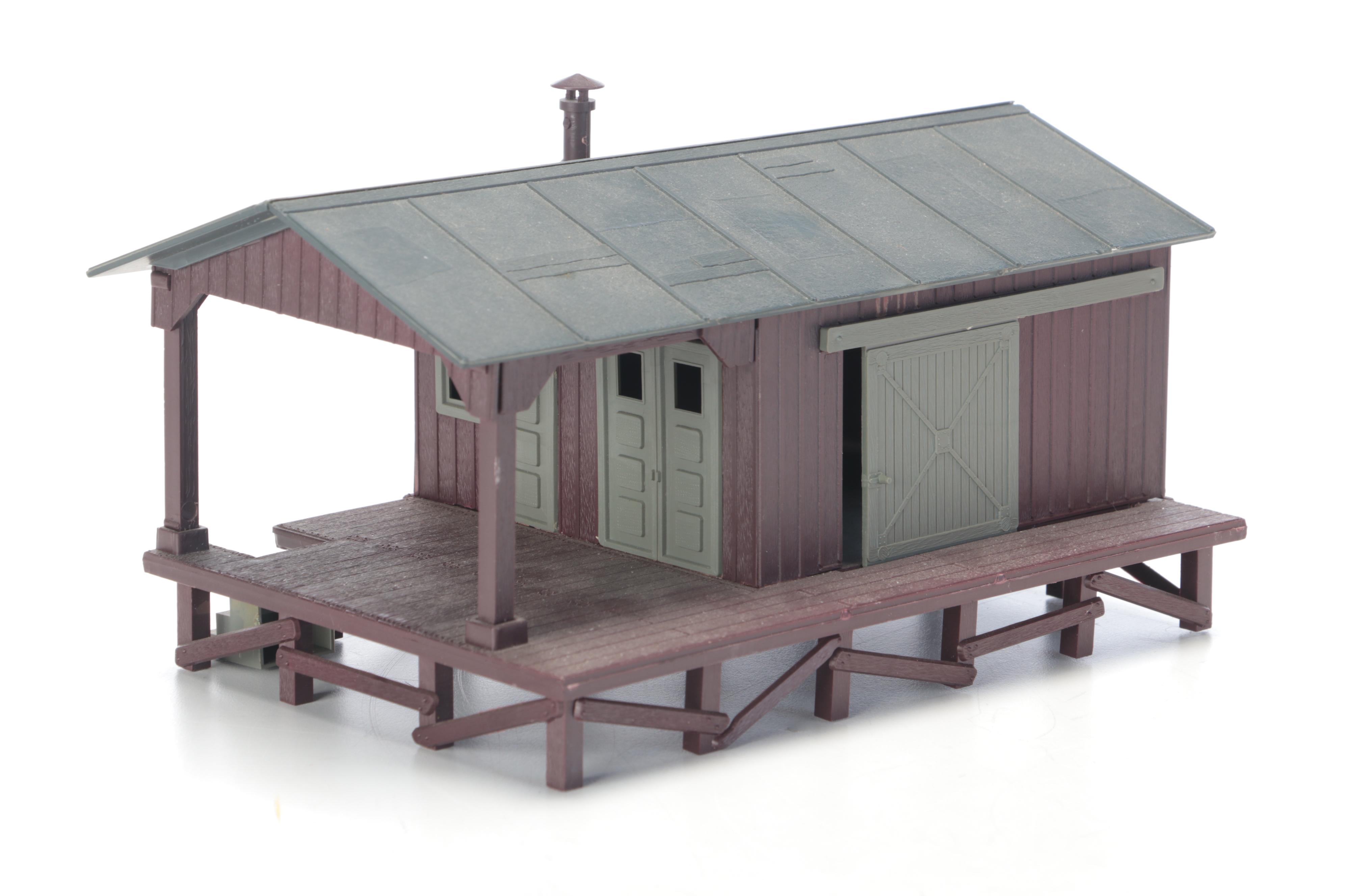 Lionel Plastic Left and Right Hand Manual Switches with Train Accessories