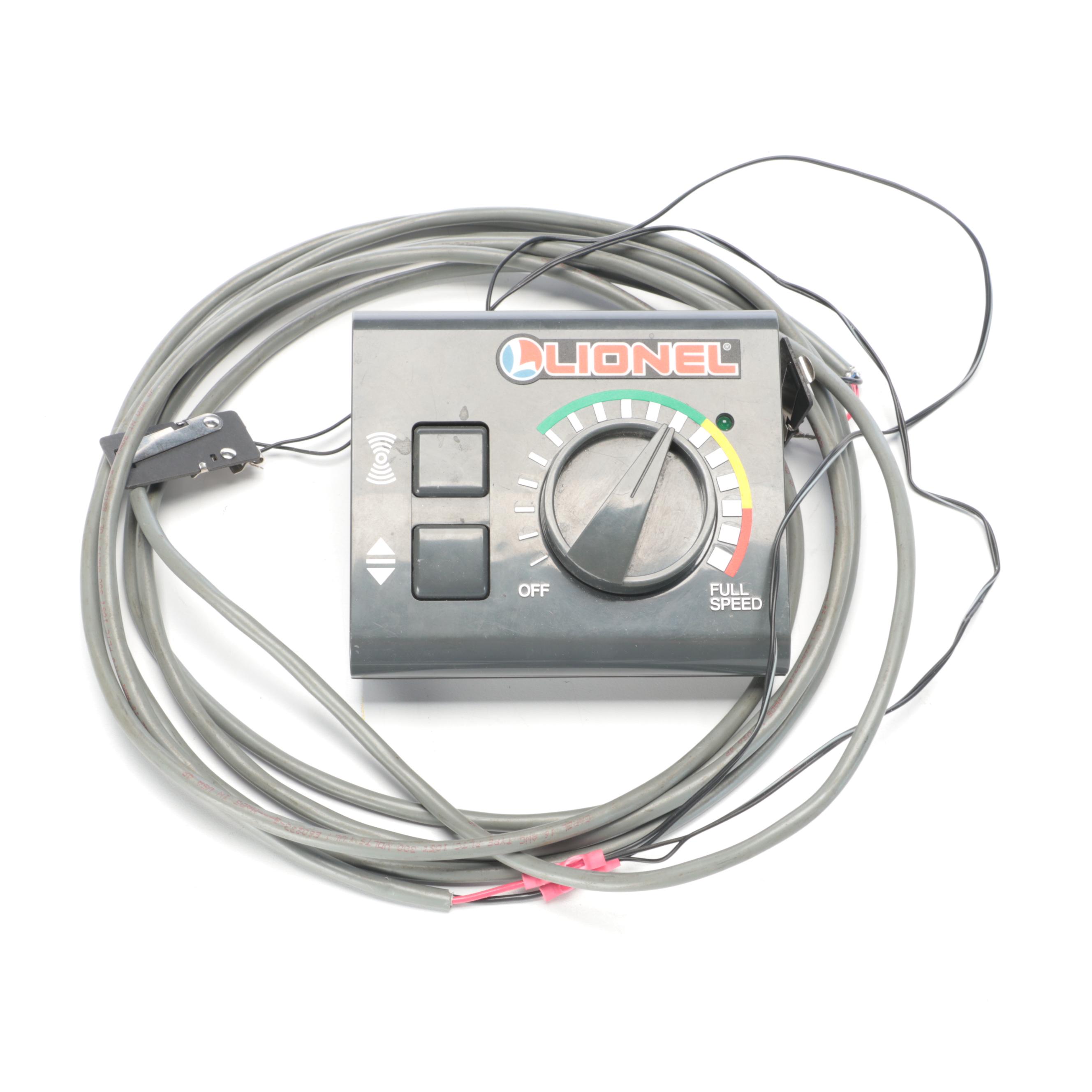 Lionel Plastic Left and Right Hand Manual Switches with Train Accessories