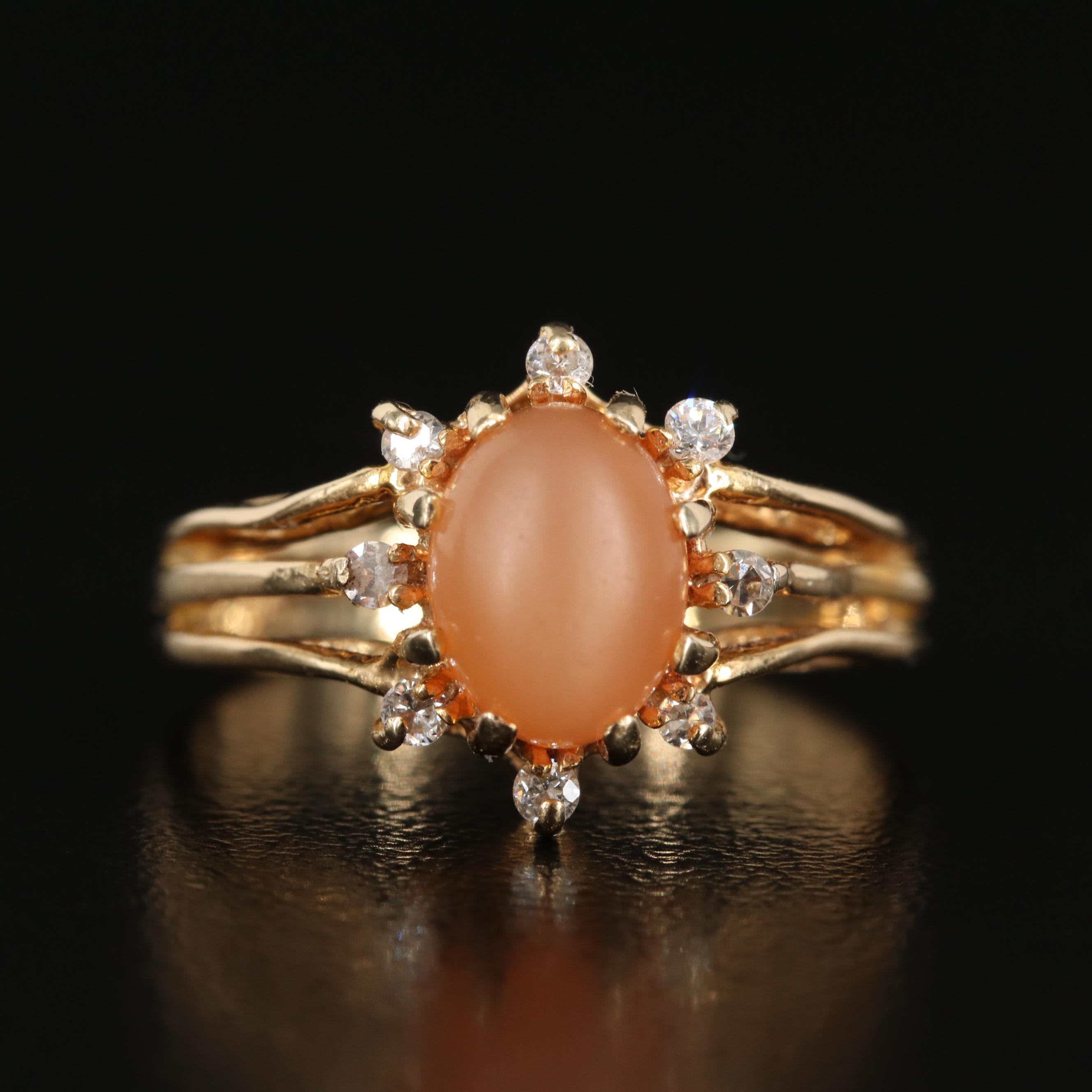 Vintage 14K Cat's Eye Moonstone and Diamond Ring