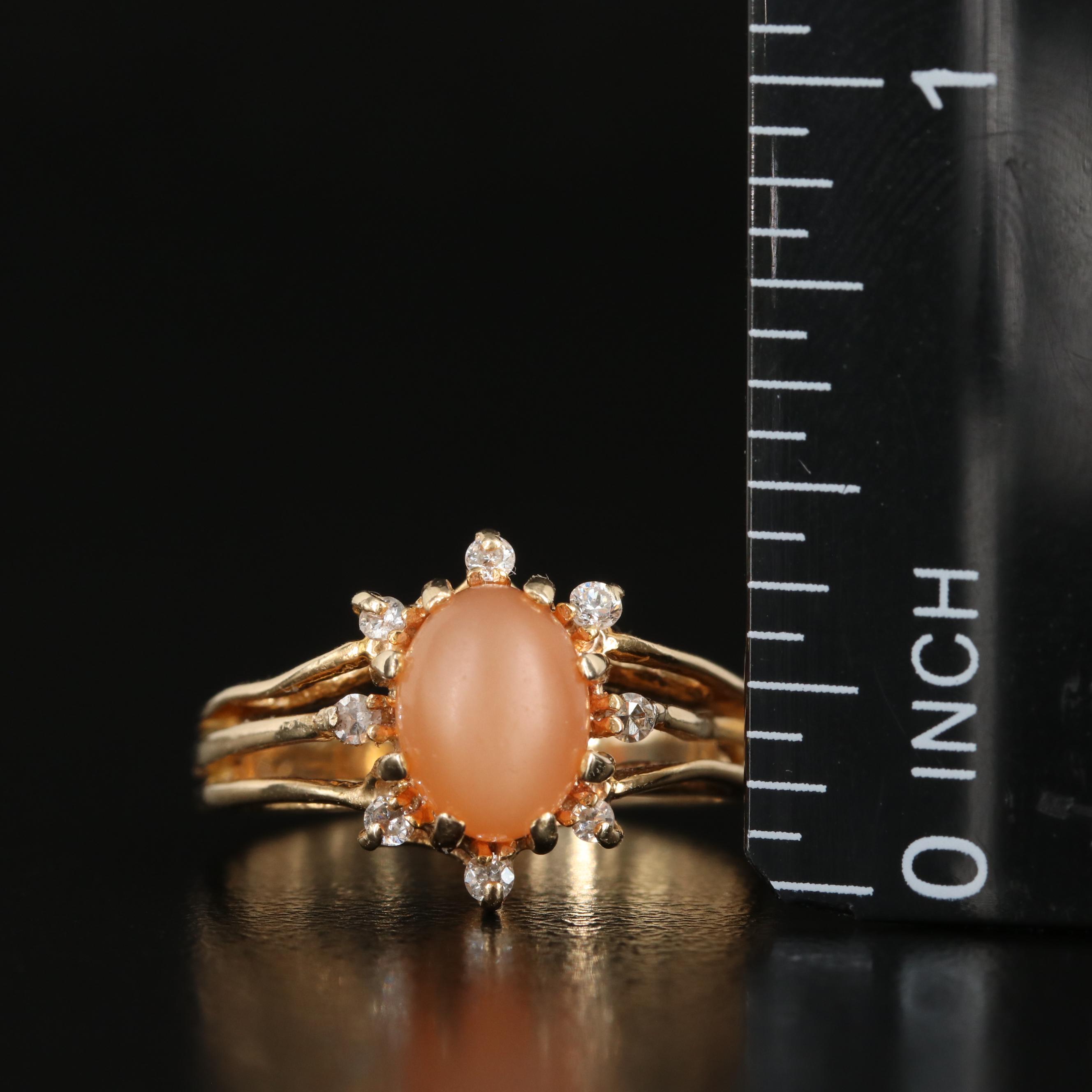 Vintage 14K Cat's Eye Moonstone and Diamond Ring