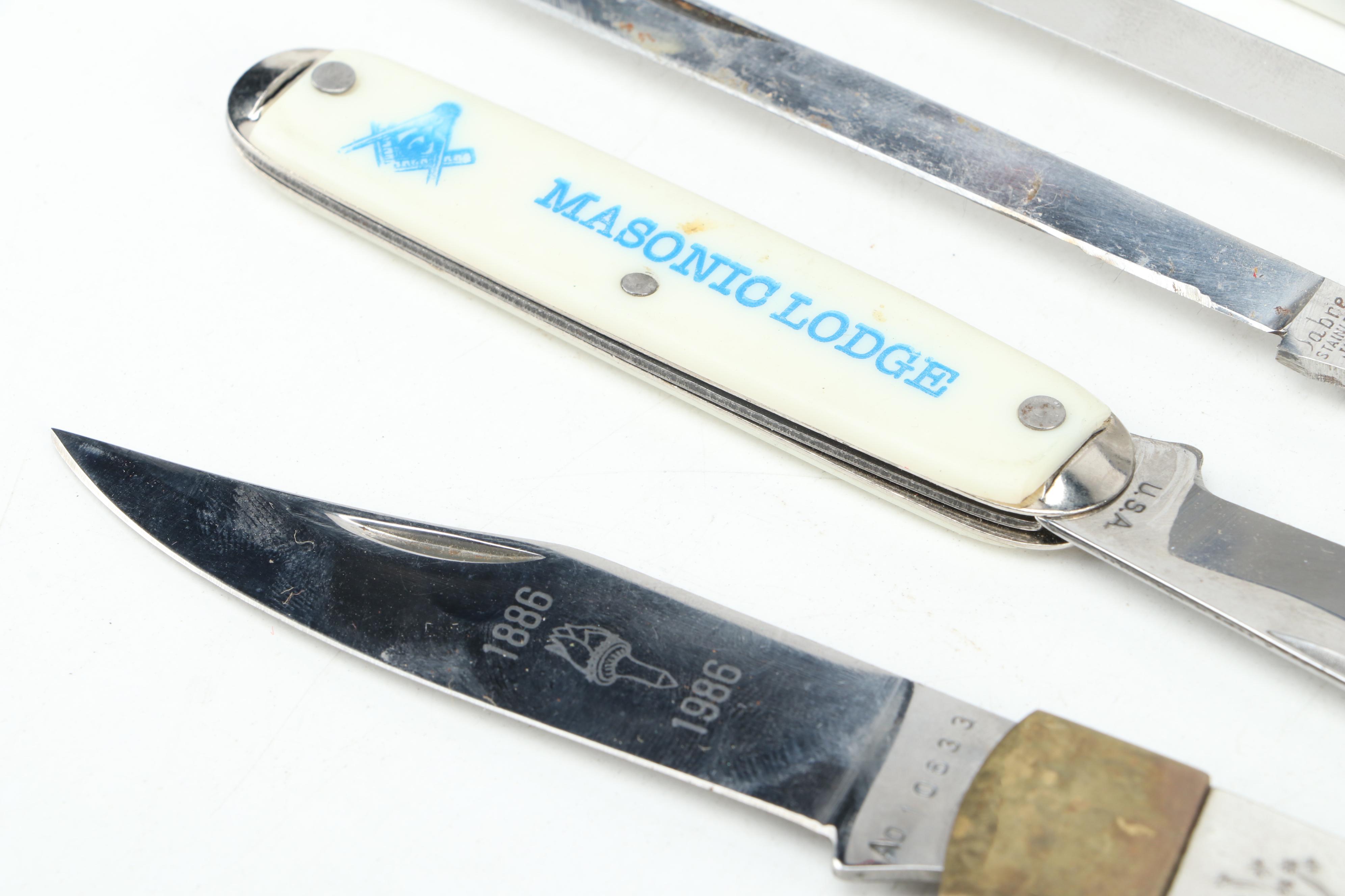 Krementz Masonic Tie Clip with Masonic and Other Pocket Knives