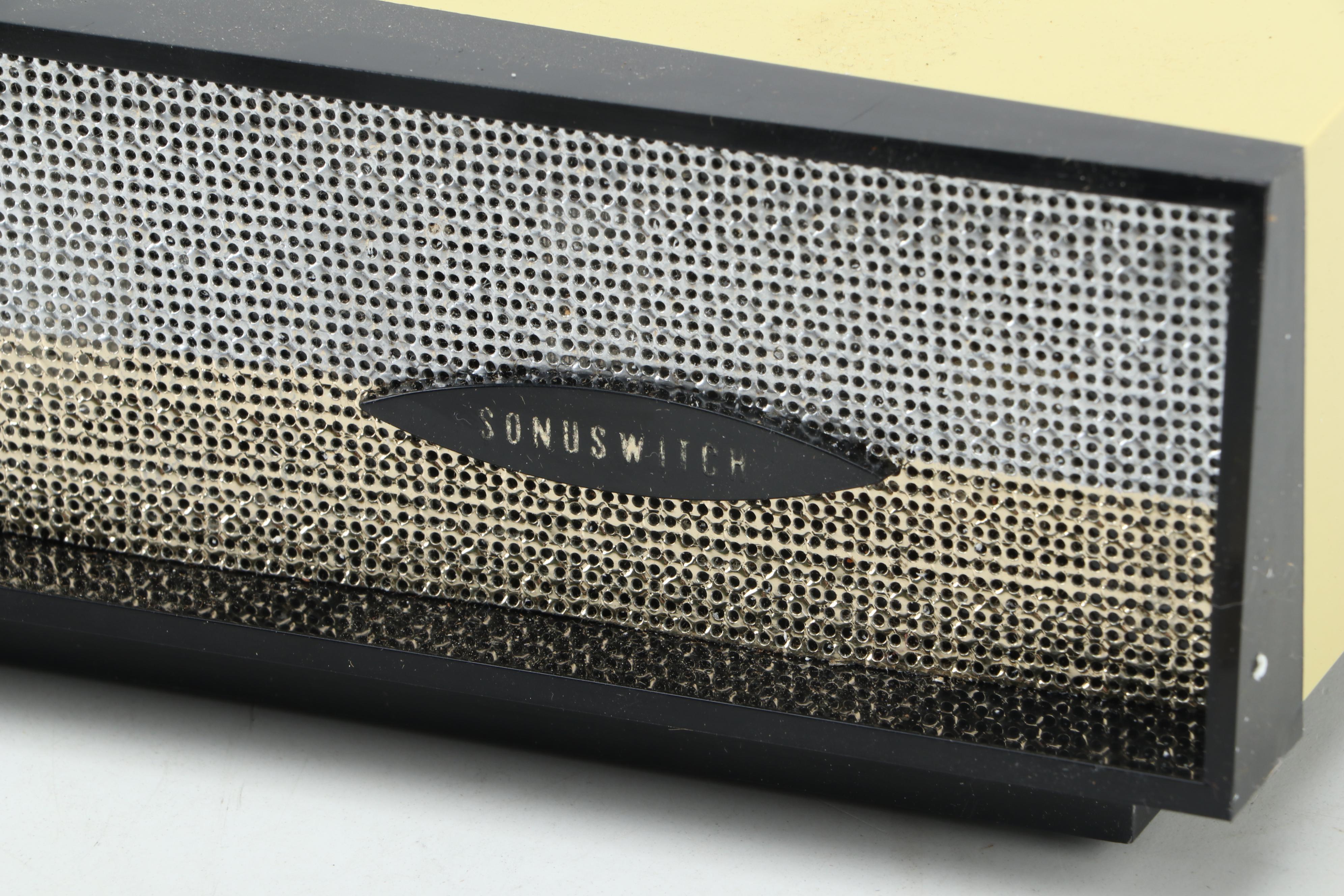 Sonus Corporation Sonuswitch Sound-Activated Remote Device, circa 1965