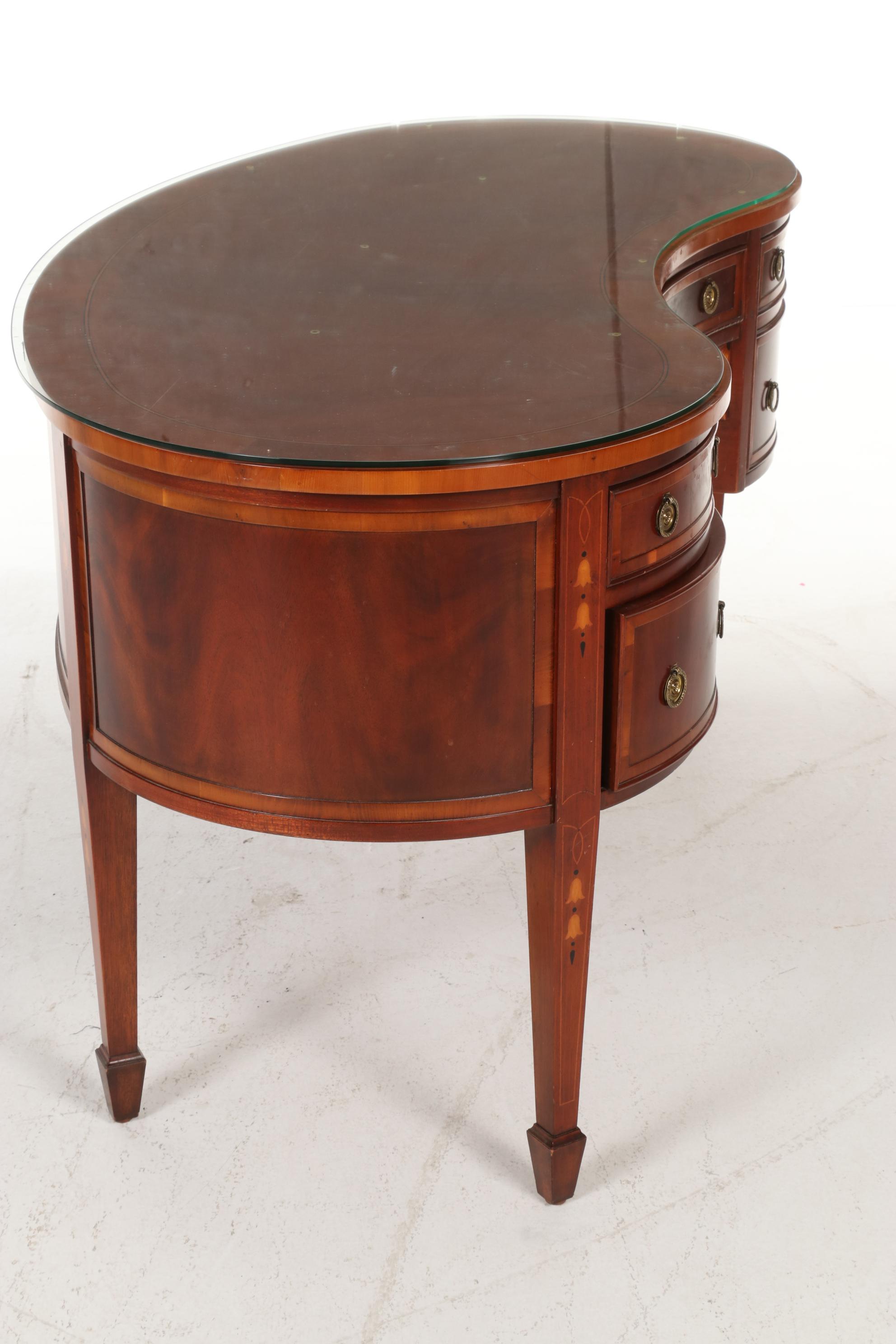 Hekman Hepplewhite Style Mahogany Kidney Shaped Desk with Fan Inlay