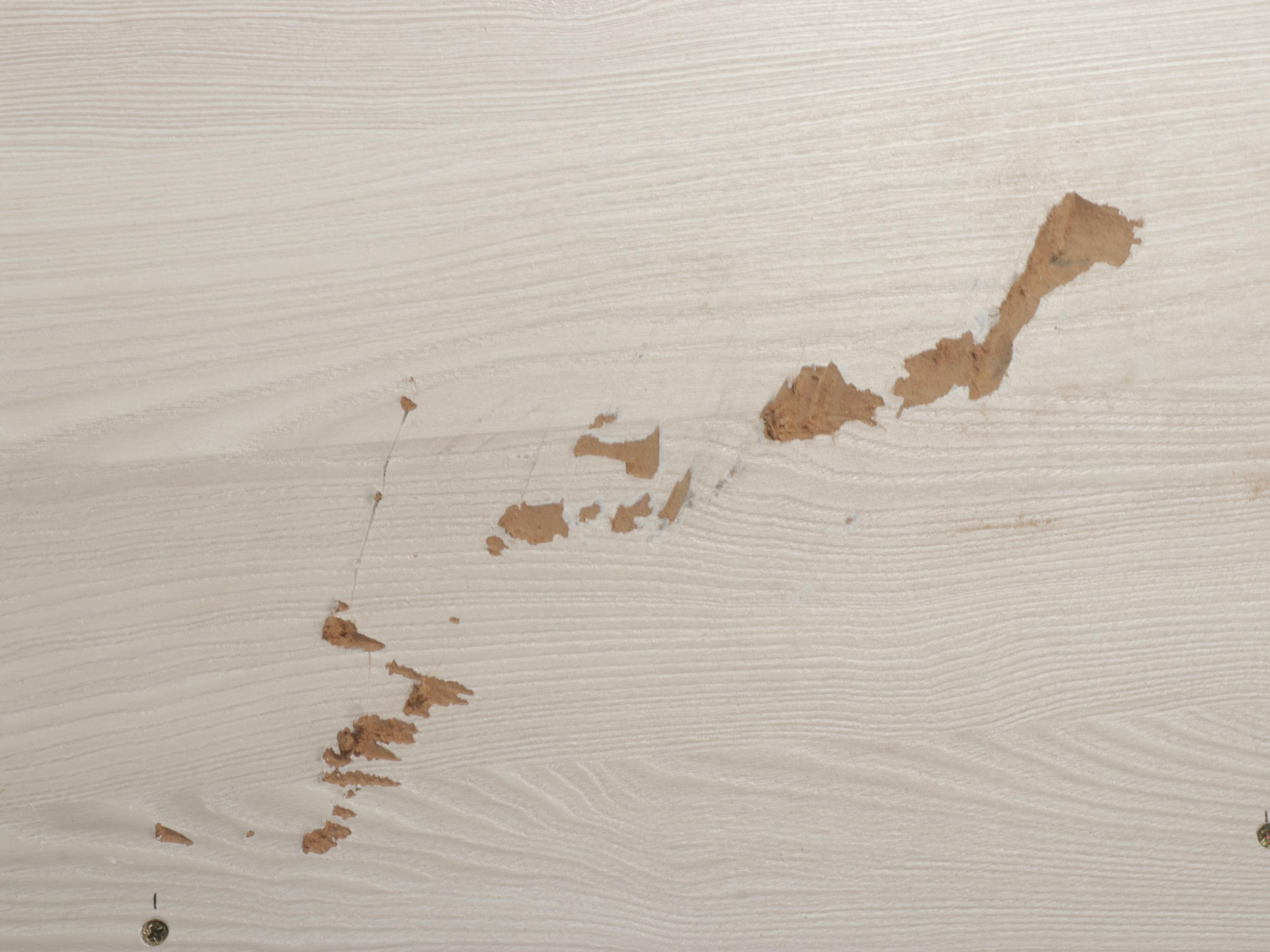 Grained Laminate Queen Platform Bed