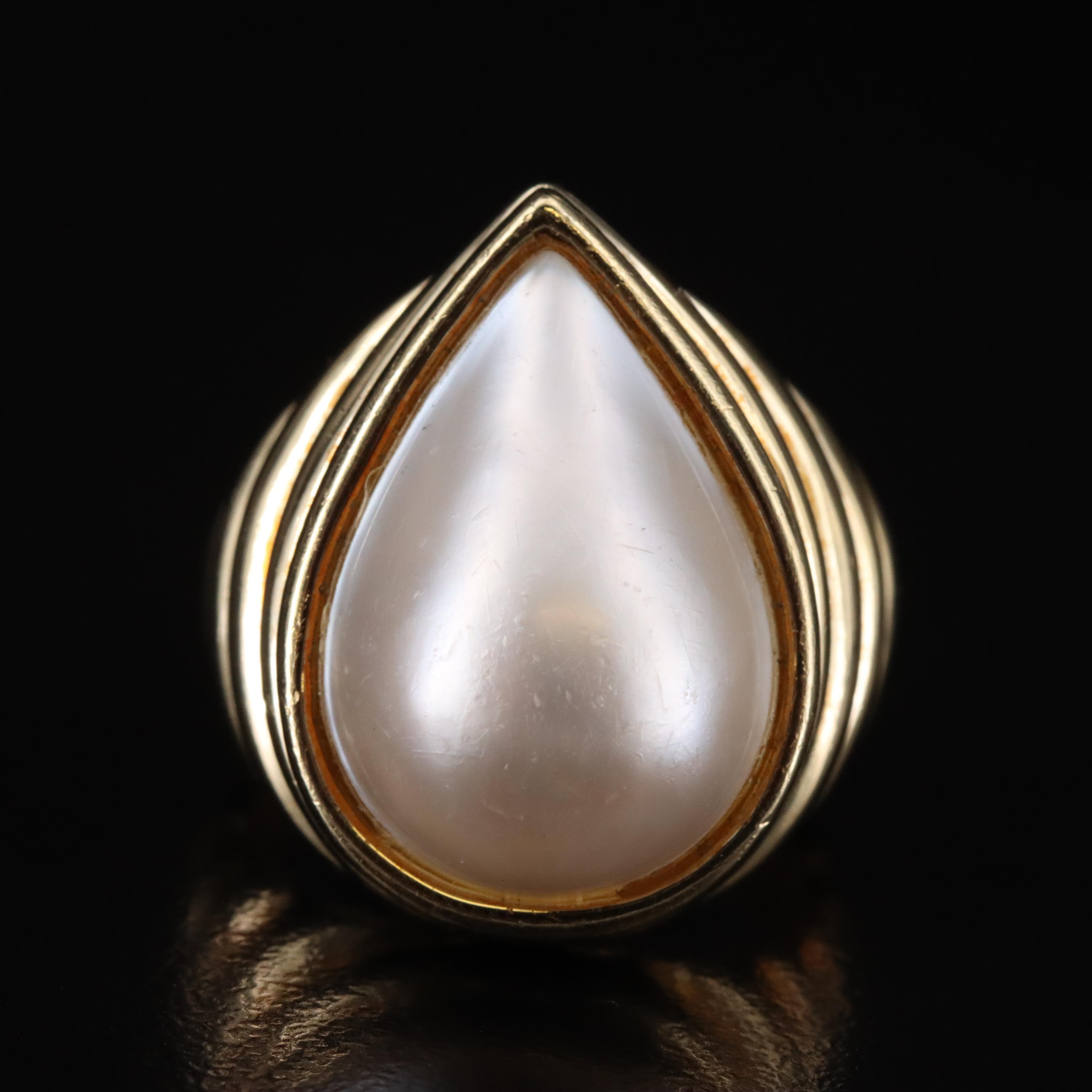 18K Pearl Stepped Ring