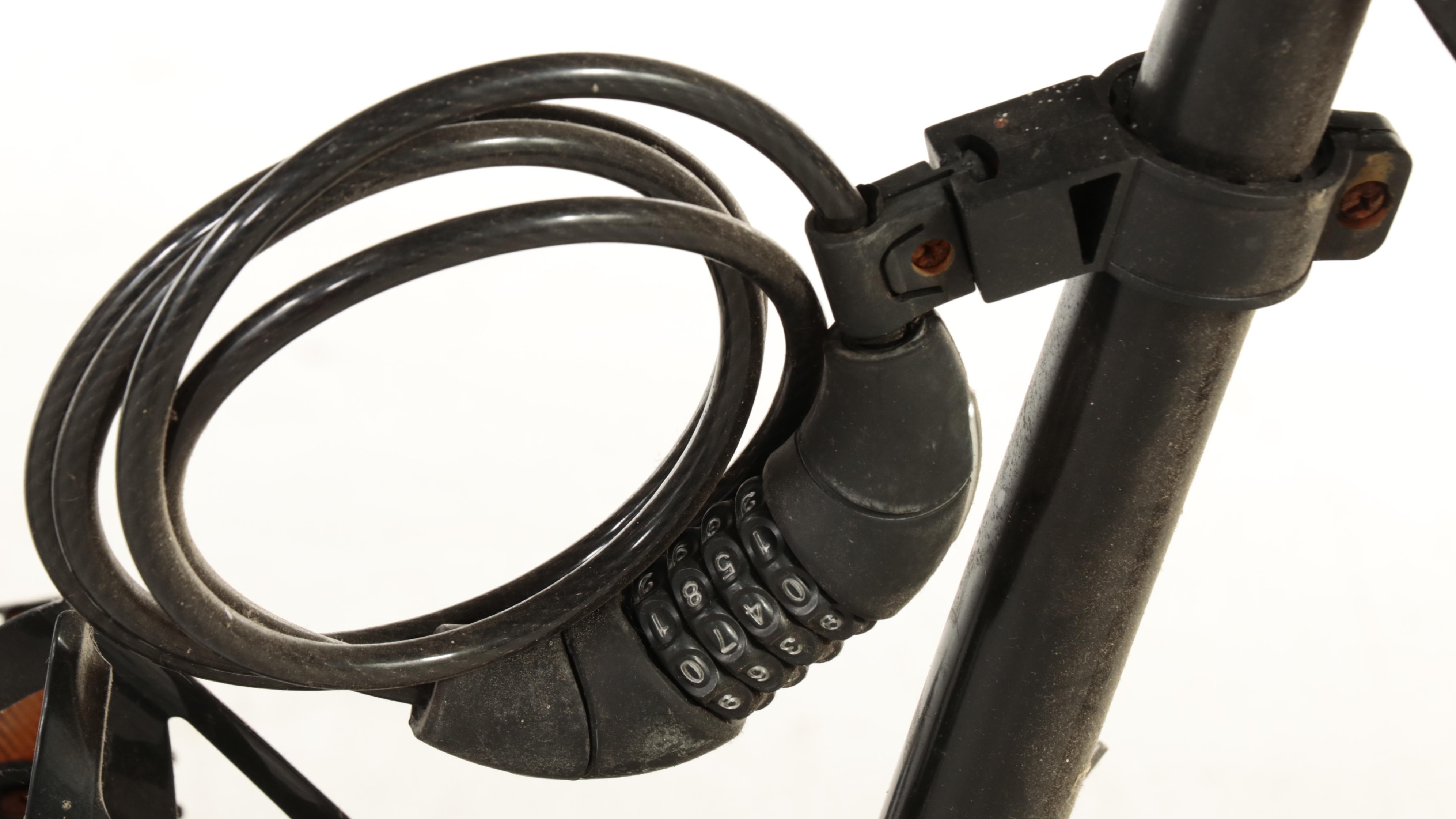 Mongoose Spire Mountain Bicycle