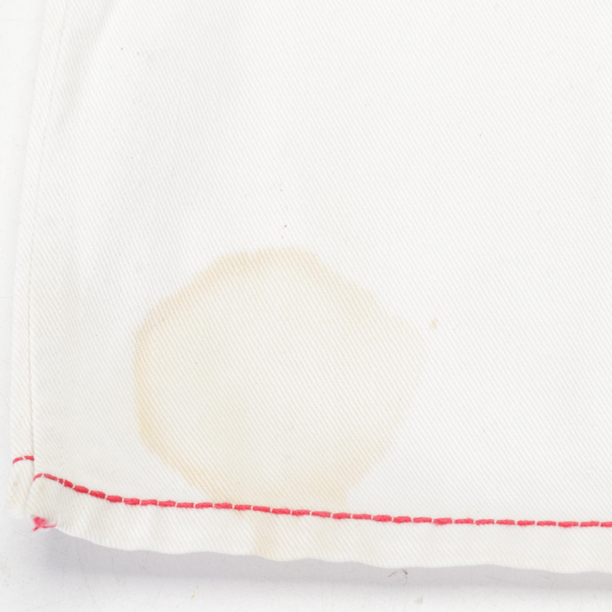 Pyrex "Primary Colors" Mixing Bowls with Needlepoint and Applique Towels