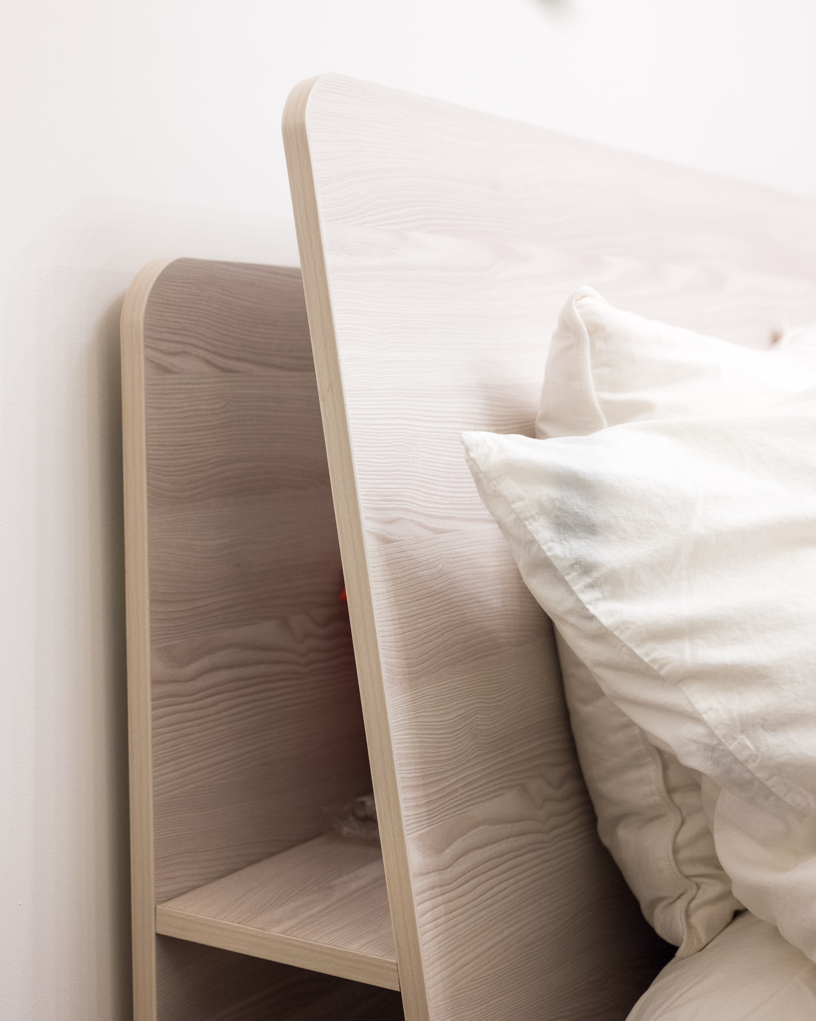 Grained Laminate Queen Platform Bed