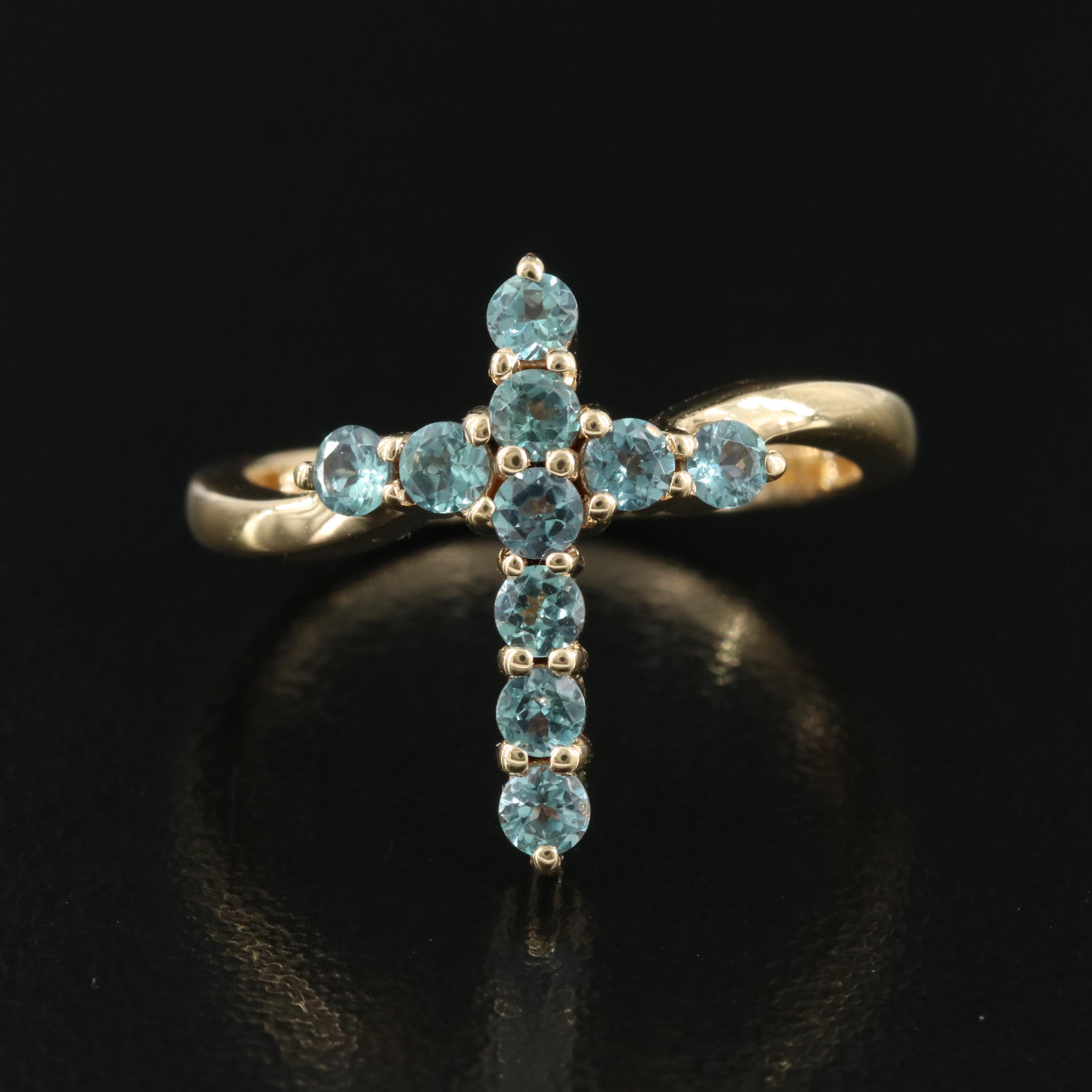 Chromia 18K Alexandrite Cross Ring