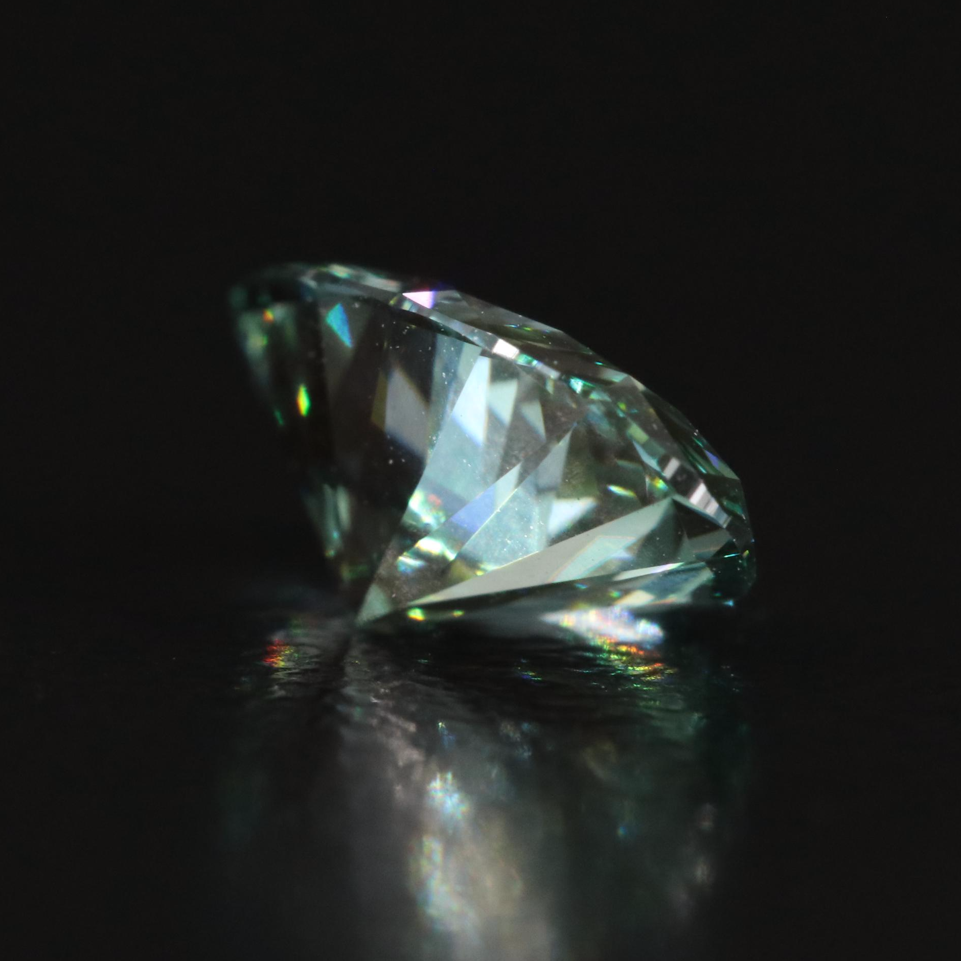 Loose 1.20 CT Vivid Slightly Bluish Green Diamond