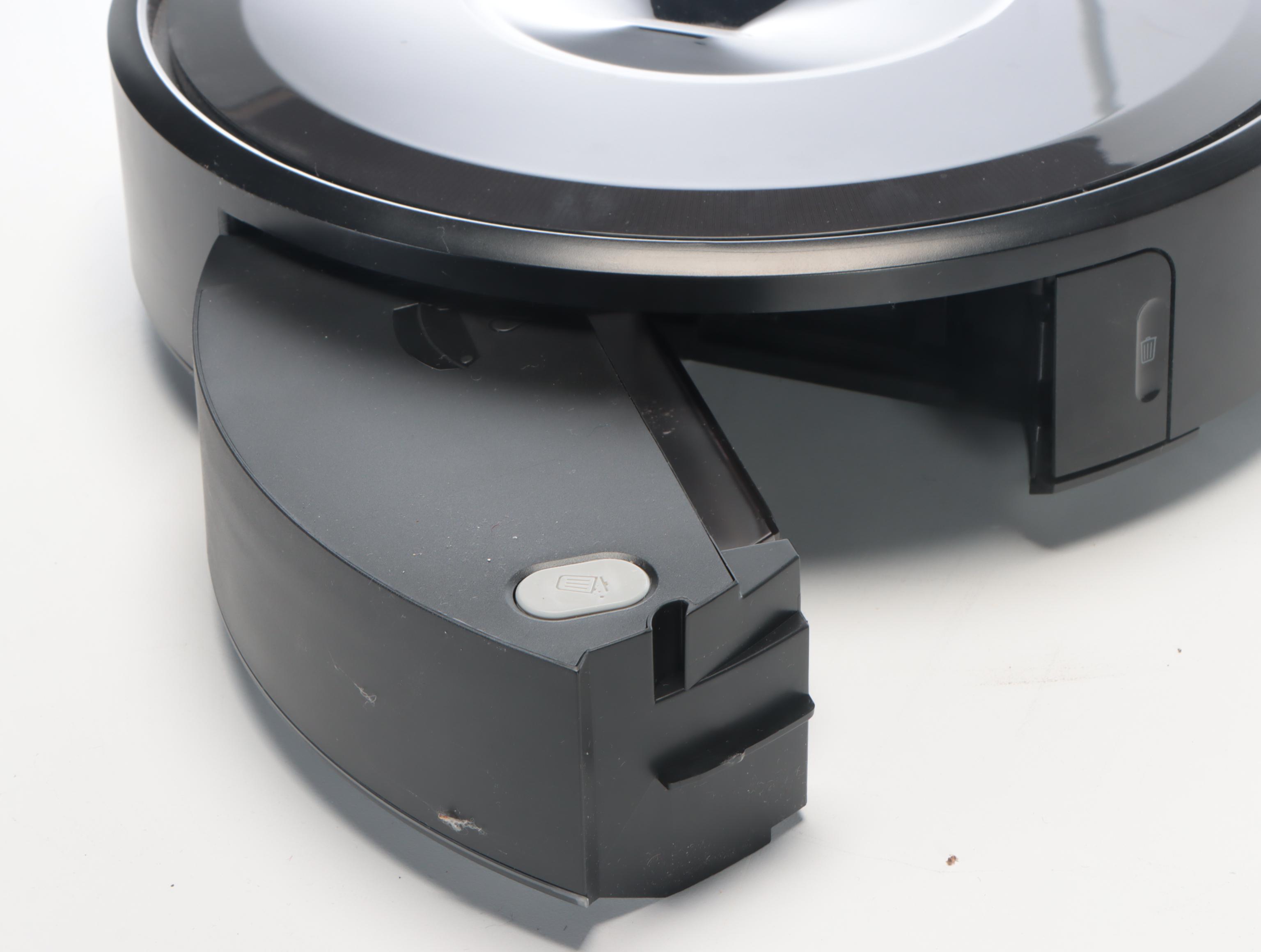 iRobot i7 Aeroforce Roomba Robot Vacuum