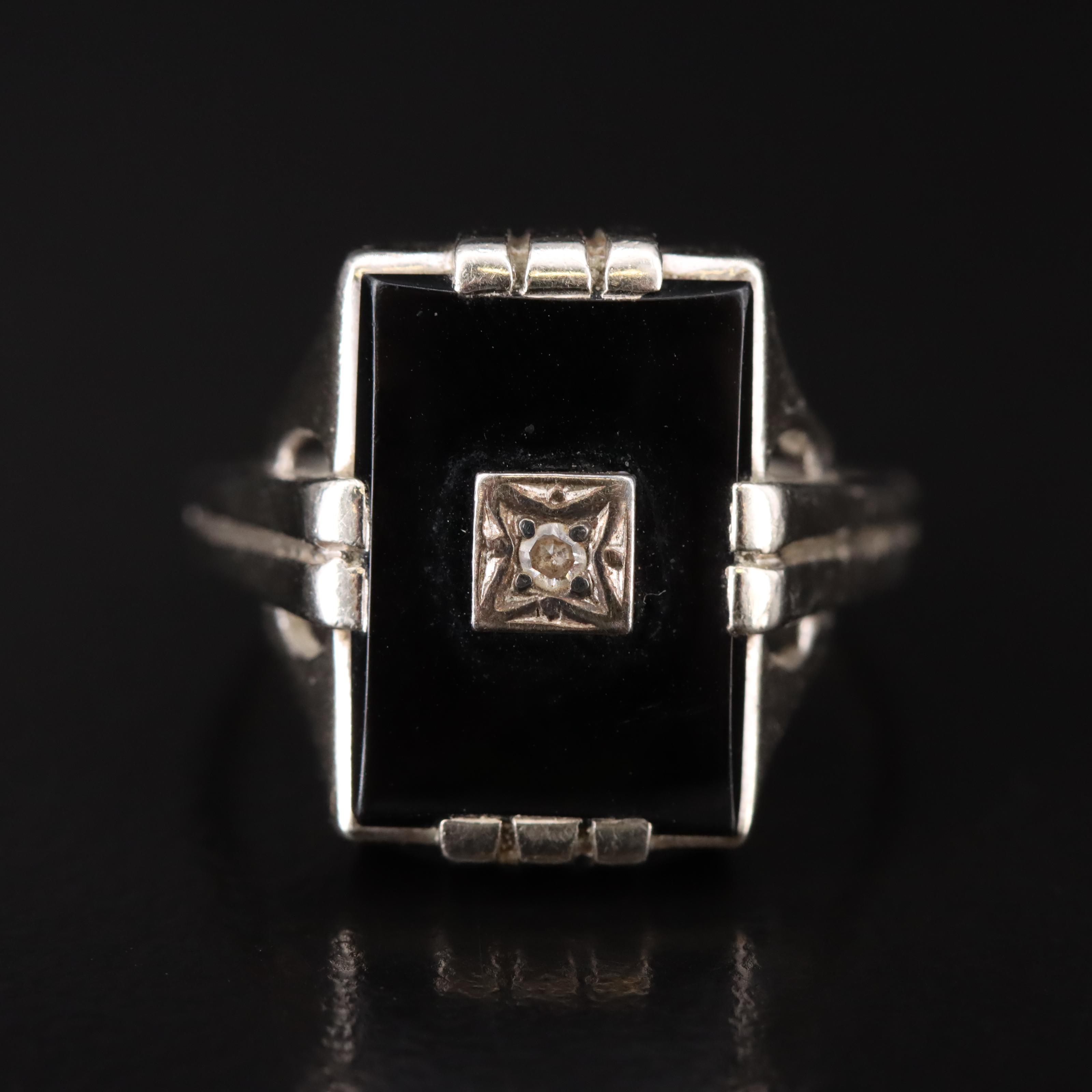Vintage 10K Black Onyx and Diamond Ring