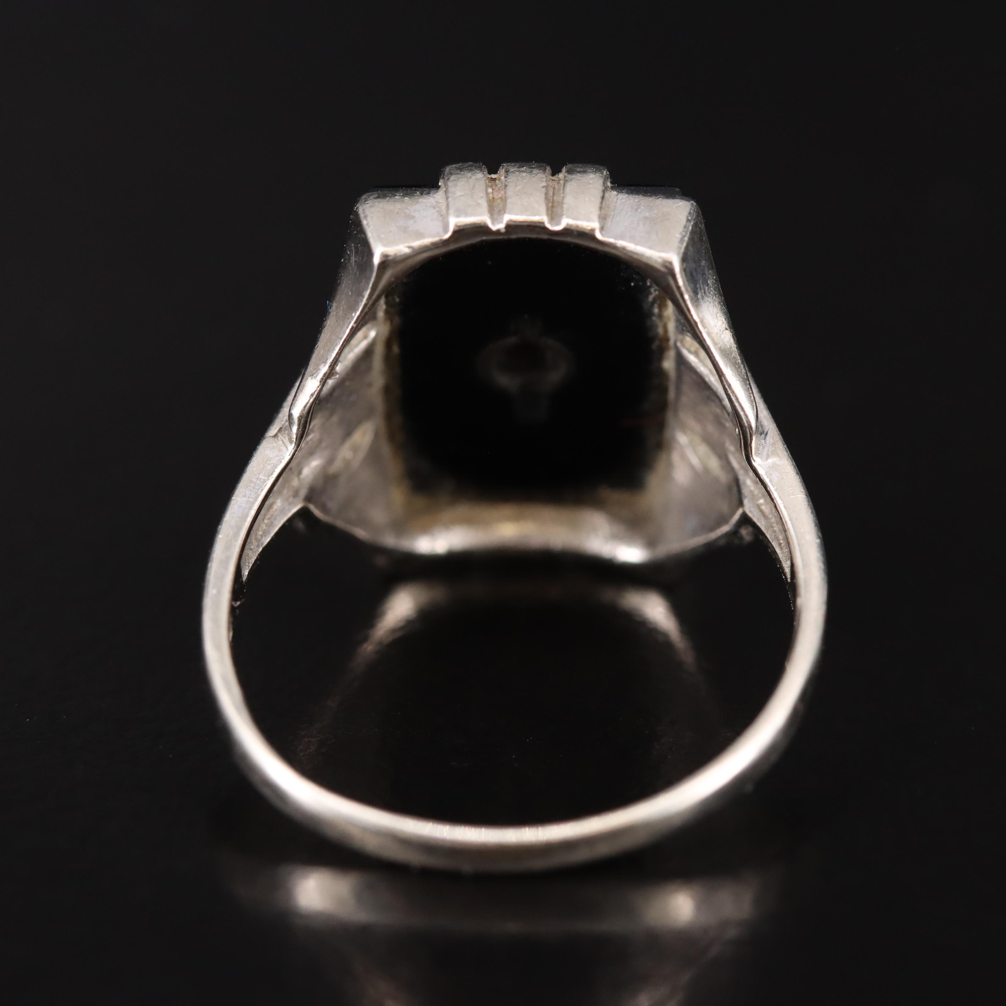 Vintage 10K Black Onyx and Diamond Ring