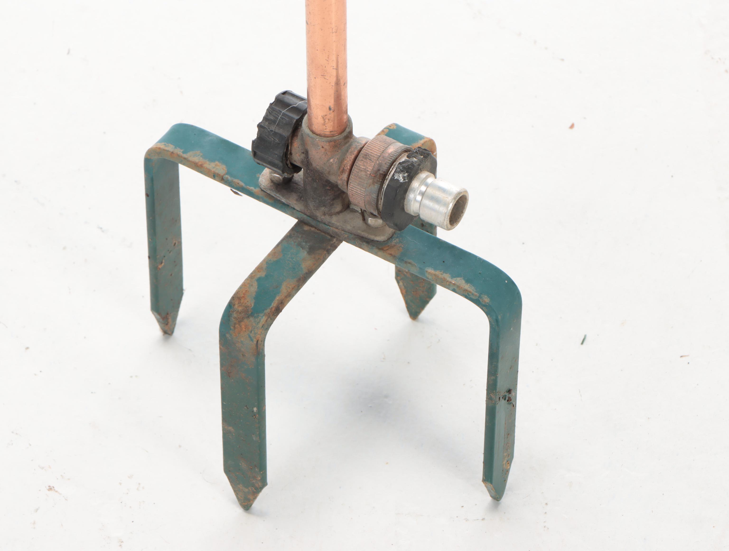 Copper Ornamental Spinning Sprinkler