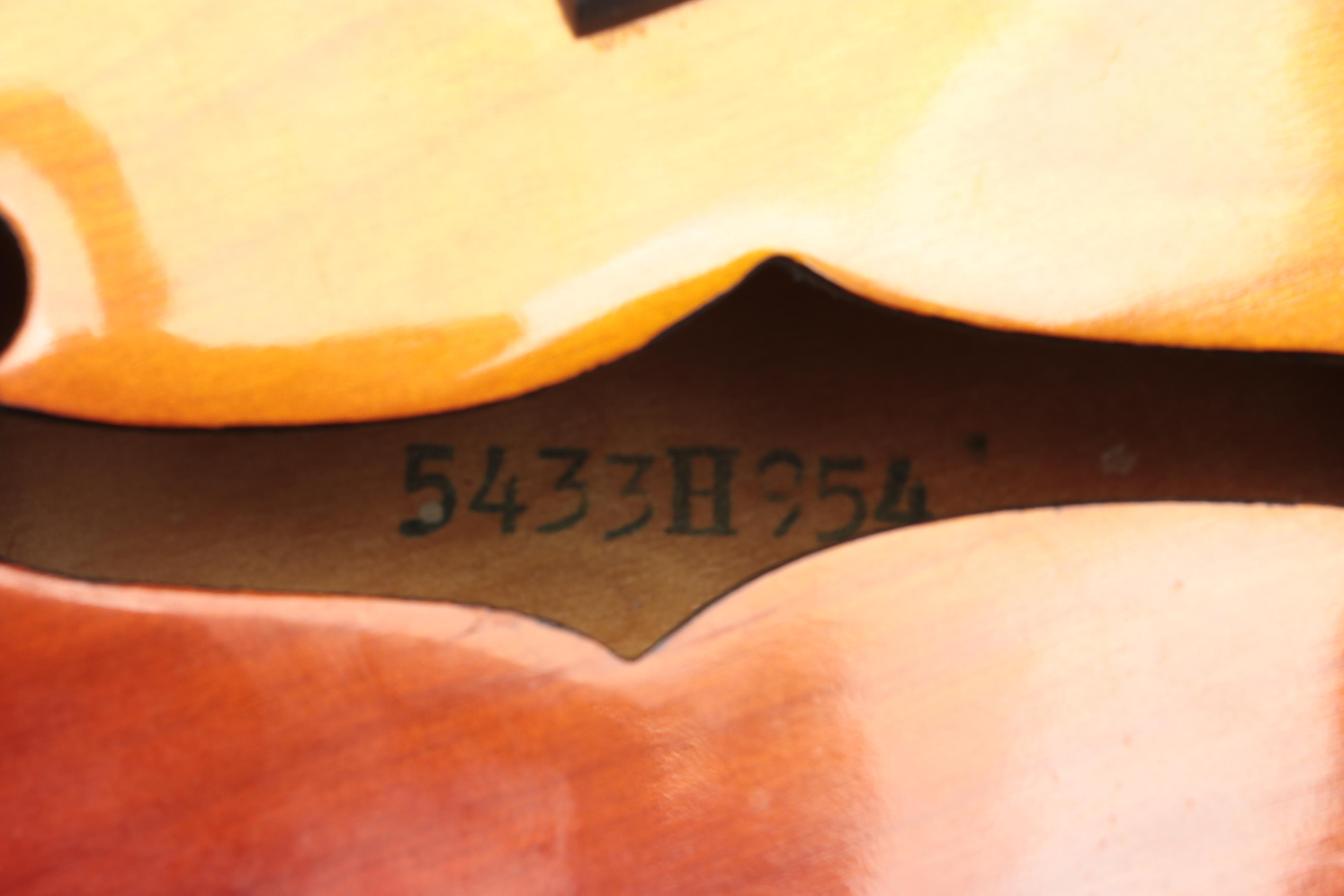 Harmony Broadway Vintage Right-Handed Acoustic Guitar with Case