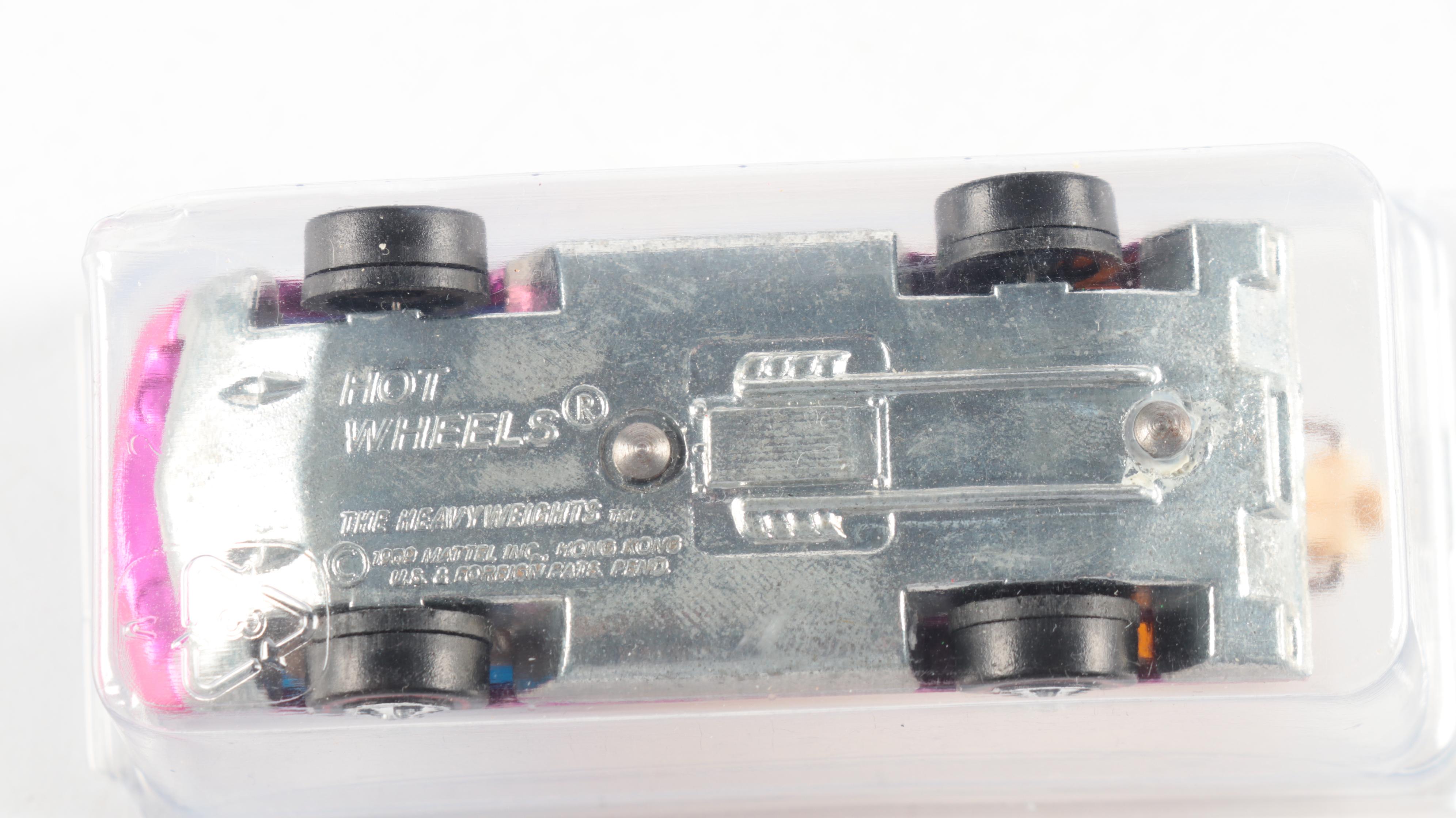 Mattel Hot Wheels Jump Ramp Accessory Pack With Diecast Vehicles