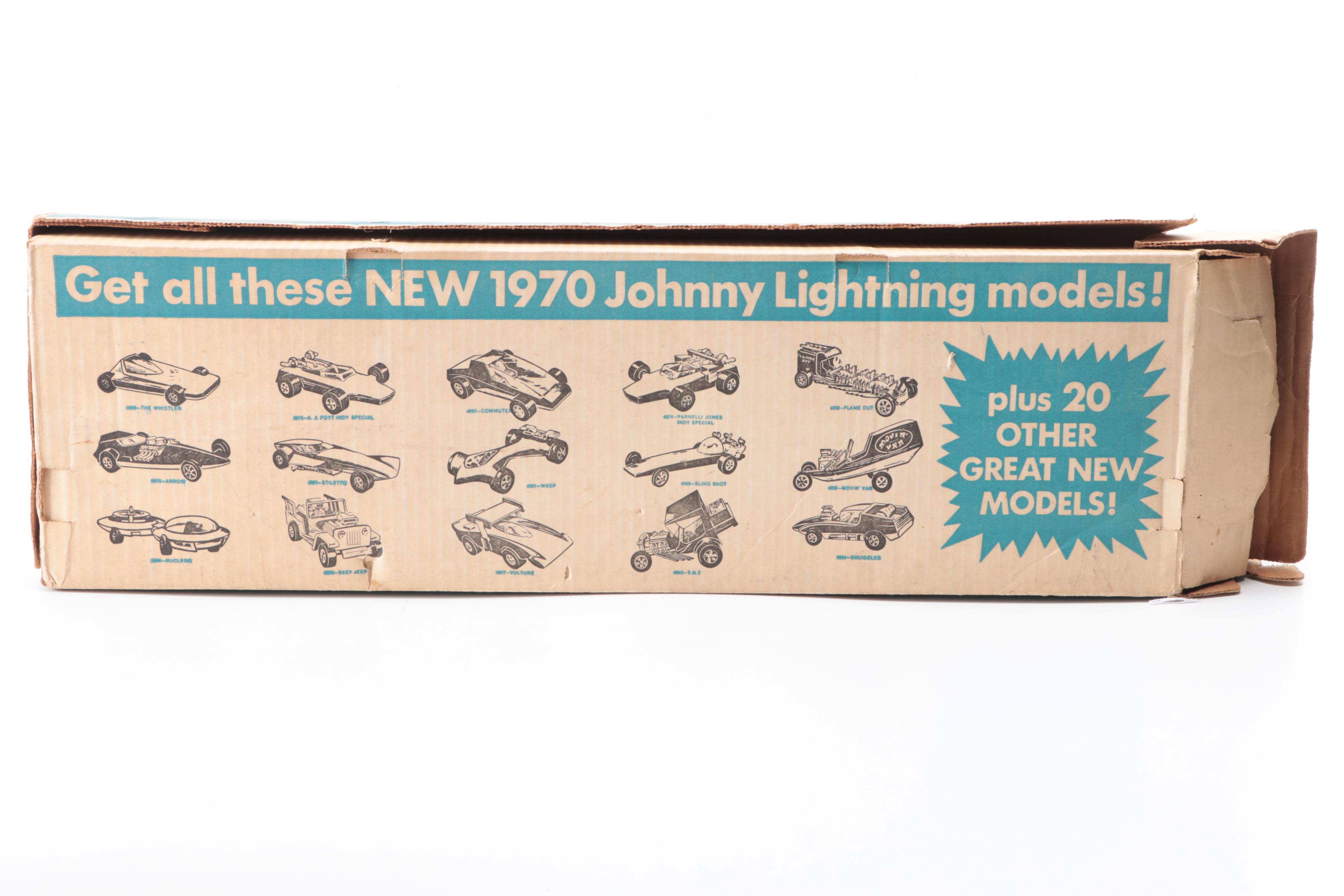 Tooper Toys "Johnny Lighting Parajumper" Track and Cars in Carrying Case, 1960s