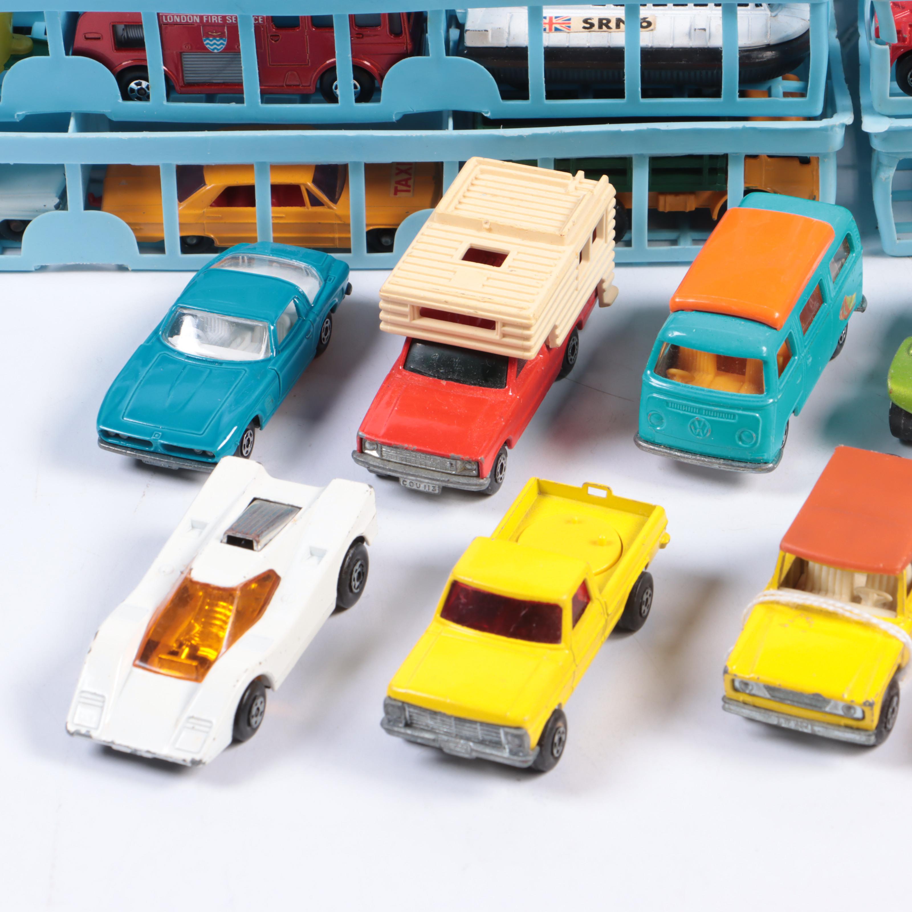 Matchbox Cars in Carrying Case, 1970s EBTH