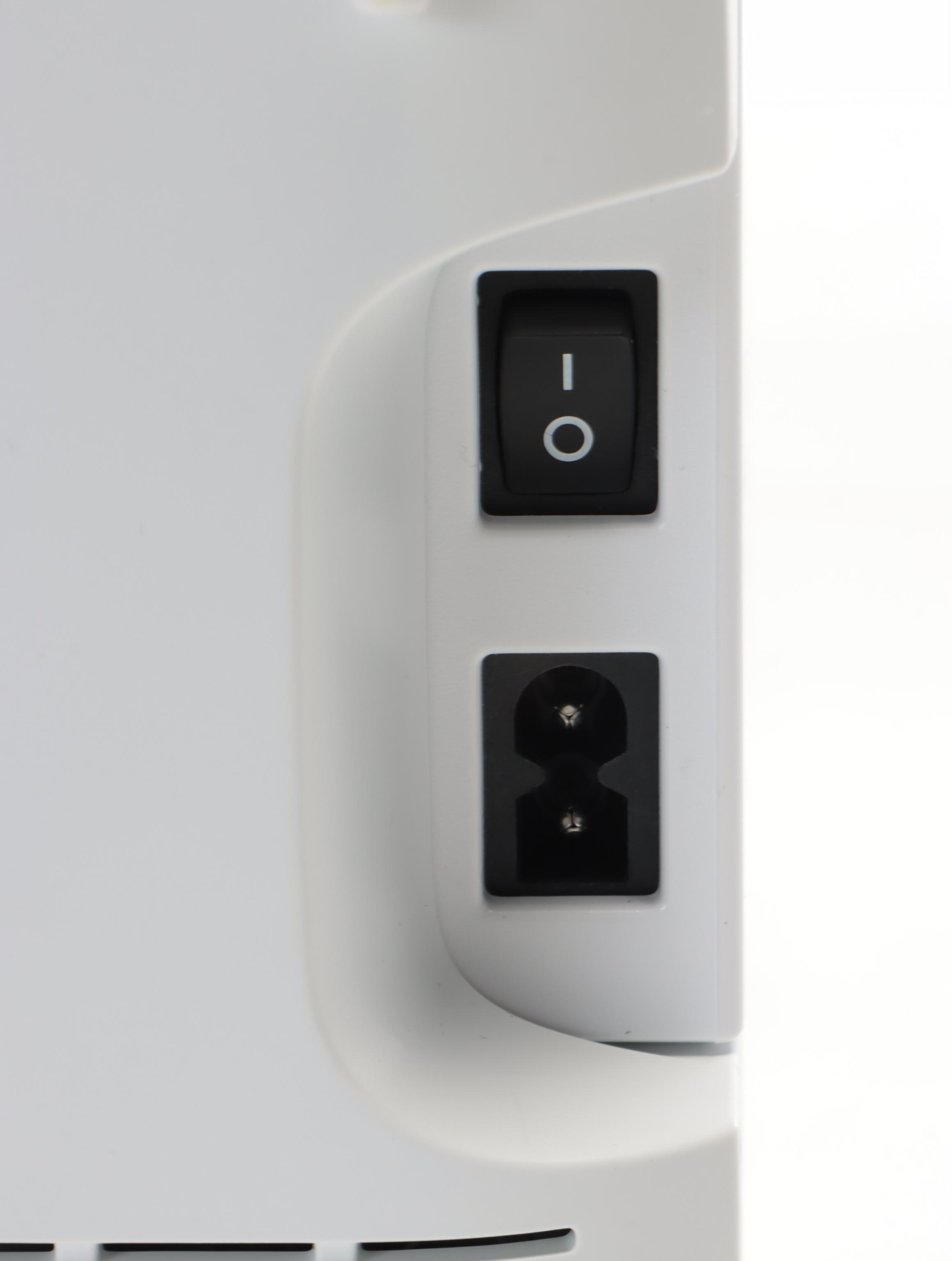 Bernina Programmable Electric Sewing Machine With Accessories