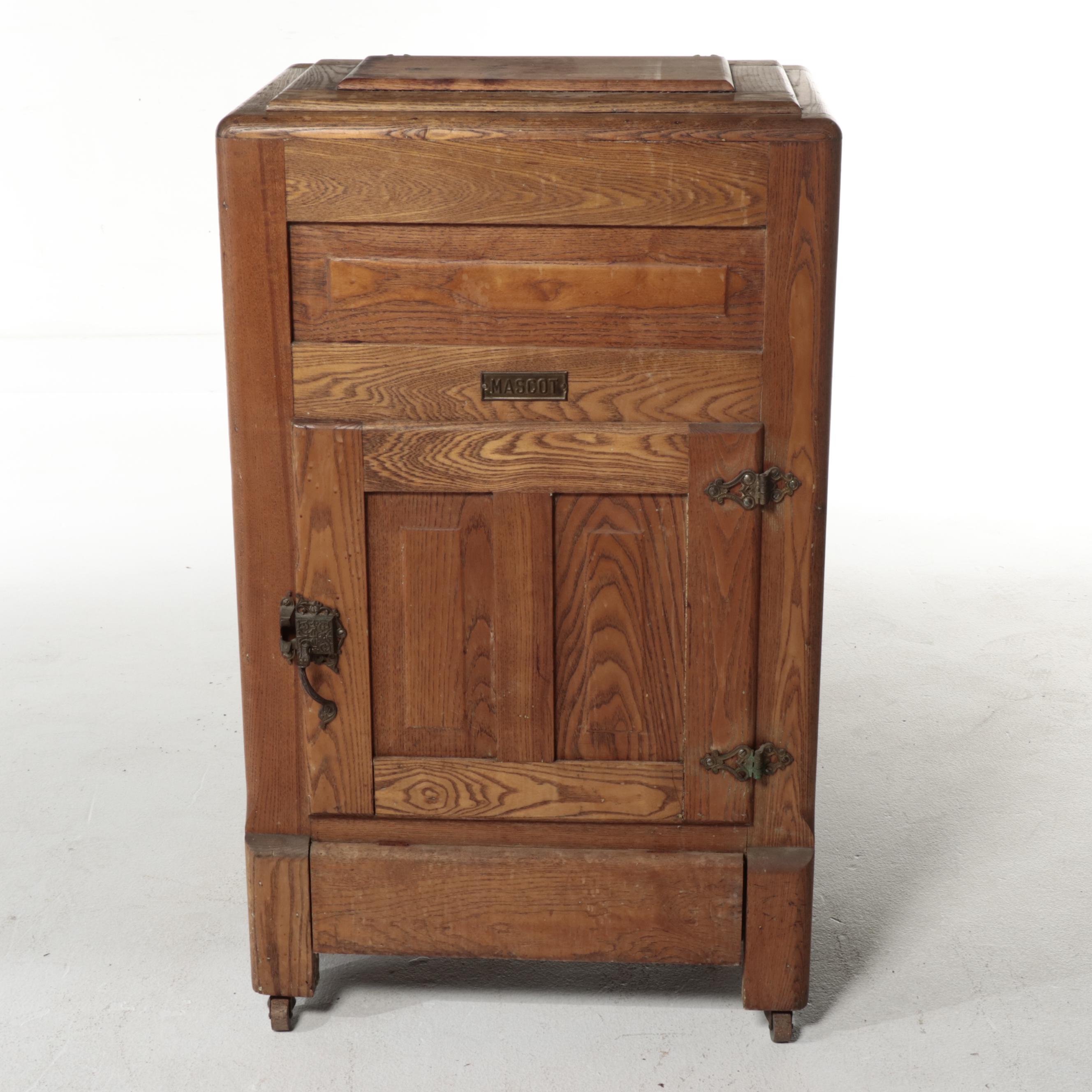 Mascot Oak Ice Box, Late 19th/Early 20th Century