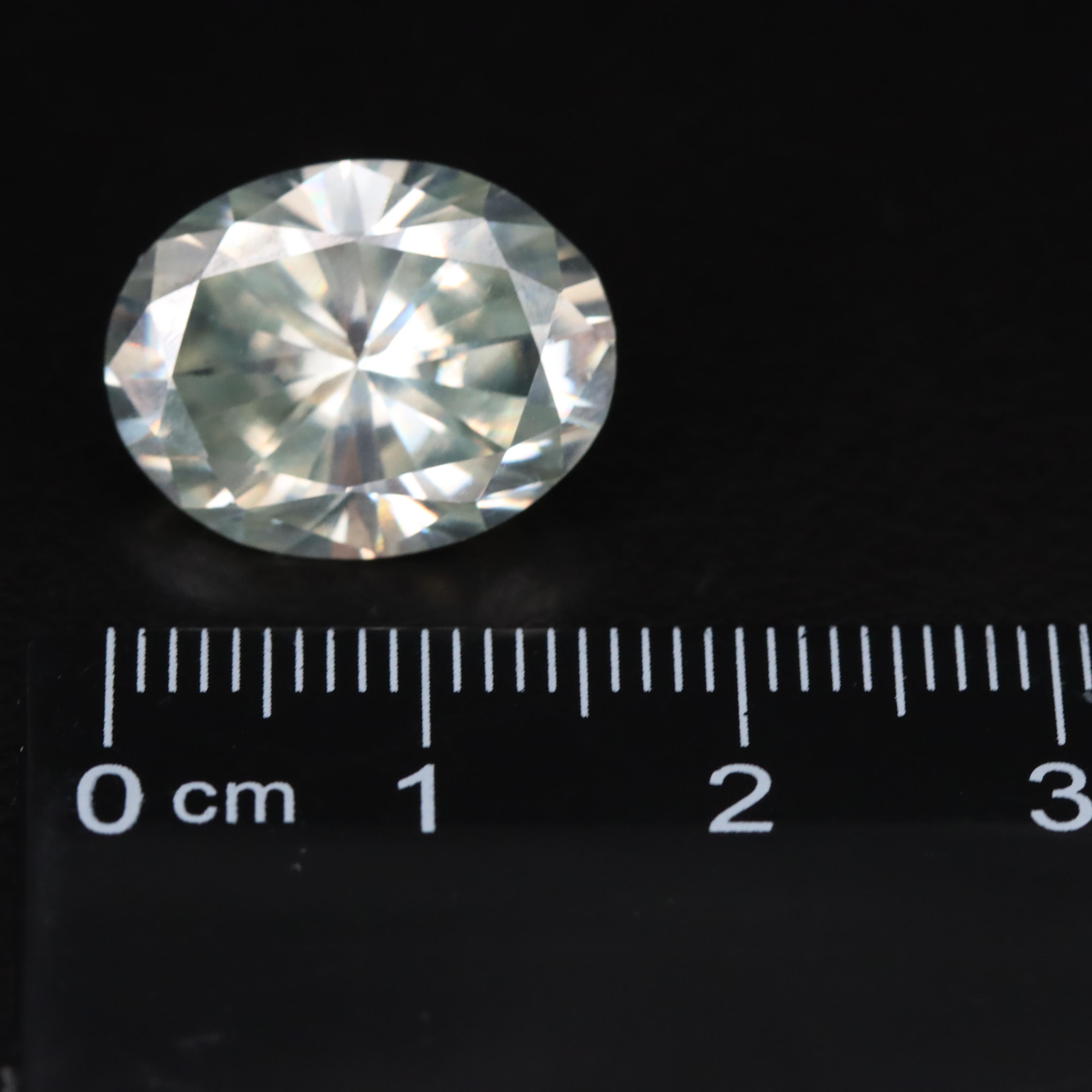 Loose 9.95 CT Moissanite