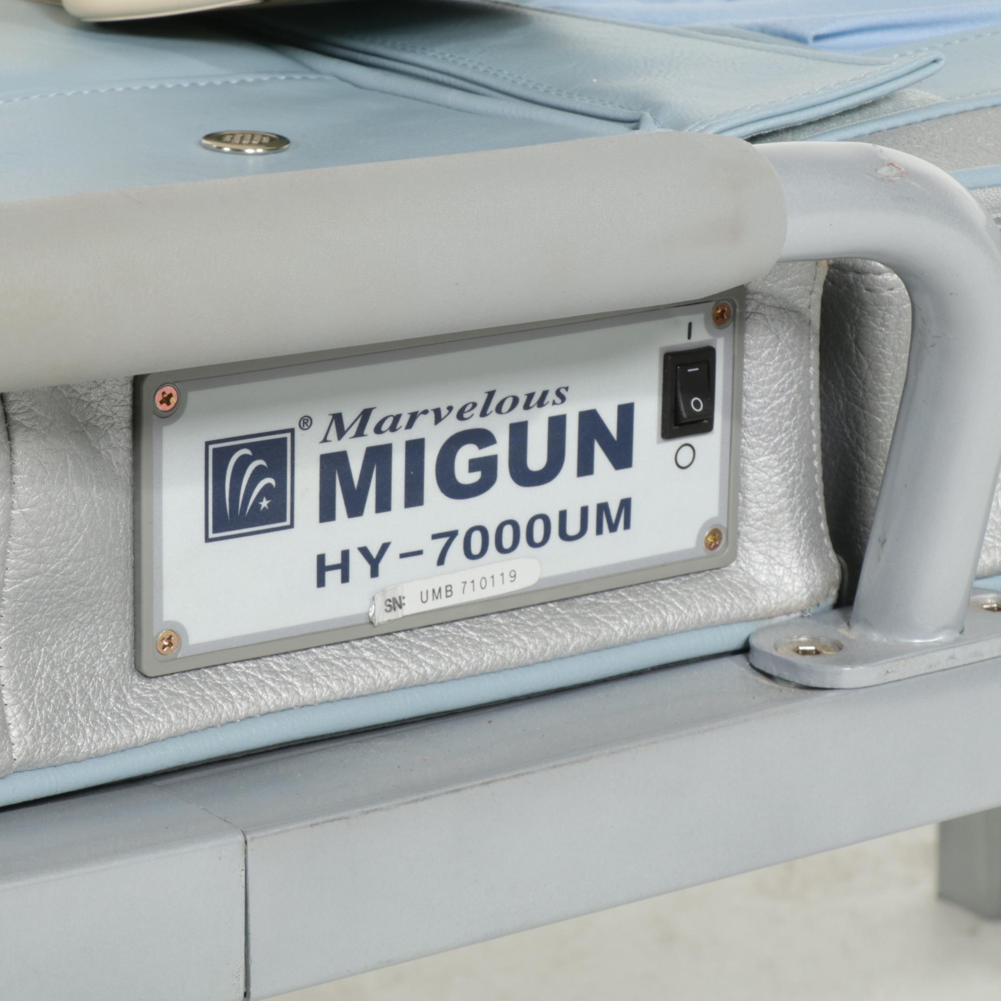 Marvelous Migun Massage Table With Remote Control and Accessories