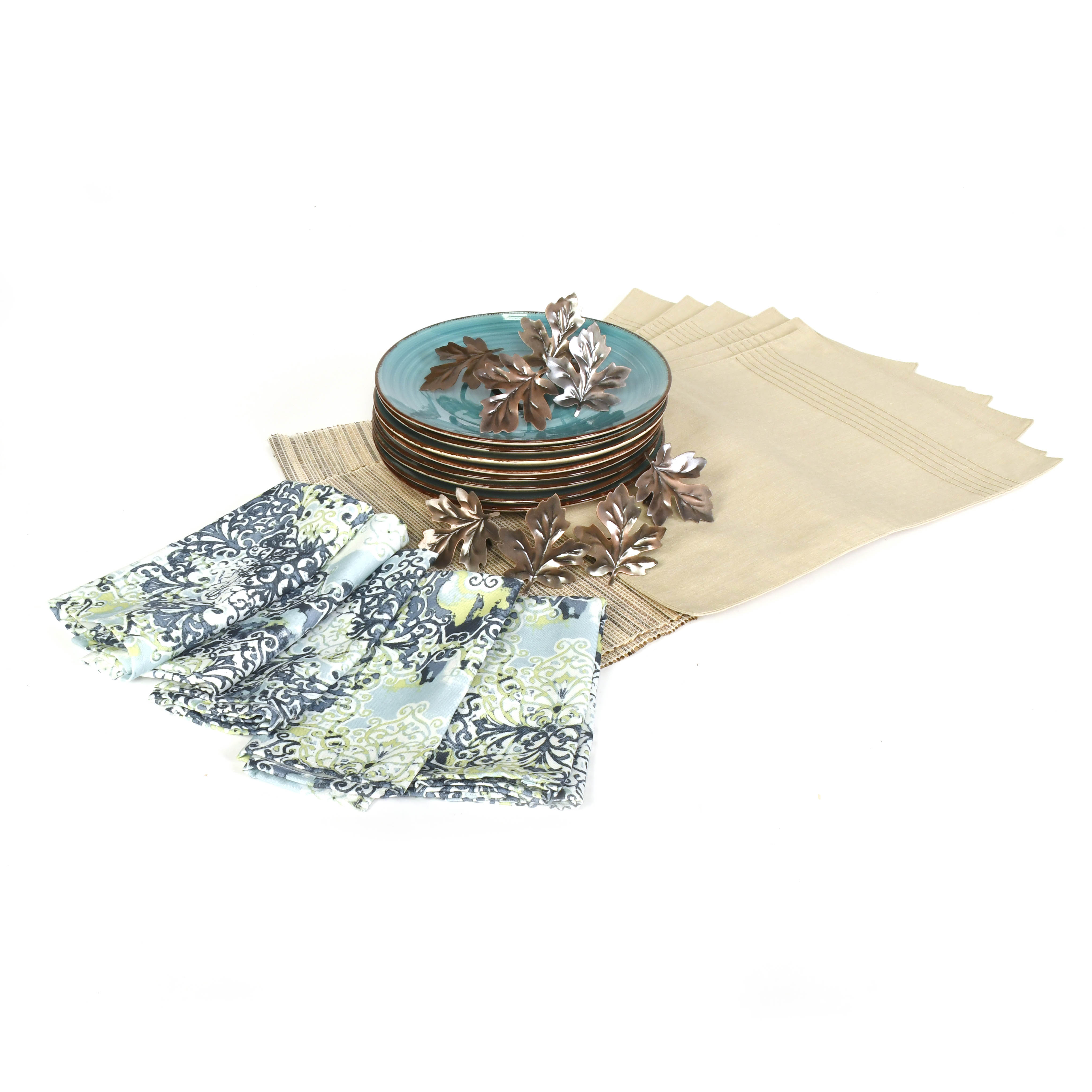 Ceramic Dinner Plates with Napkin Rings and Table Linens