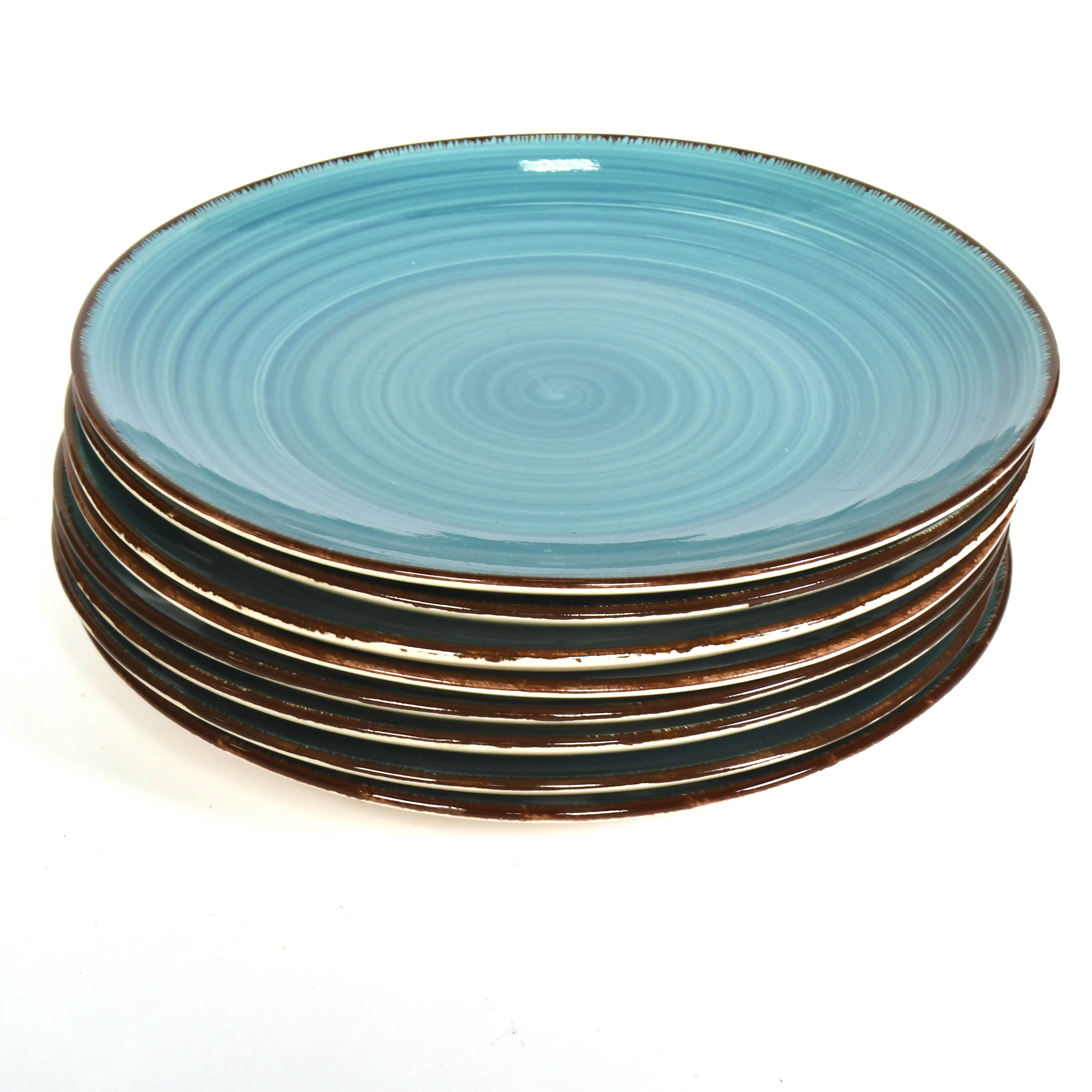 Ceramic Dinner Plates with Napkin Rings and Table Linens