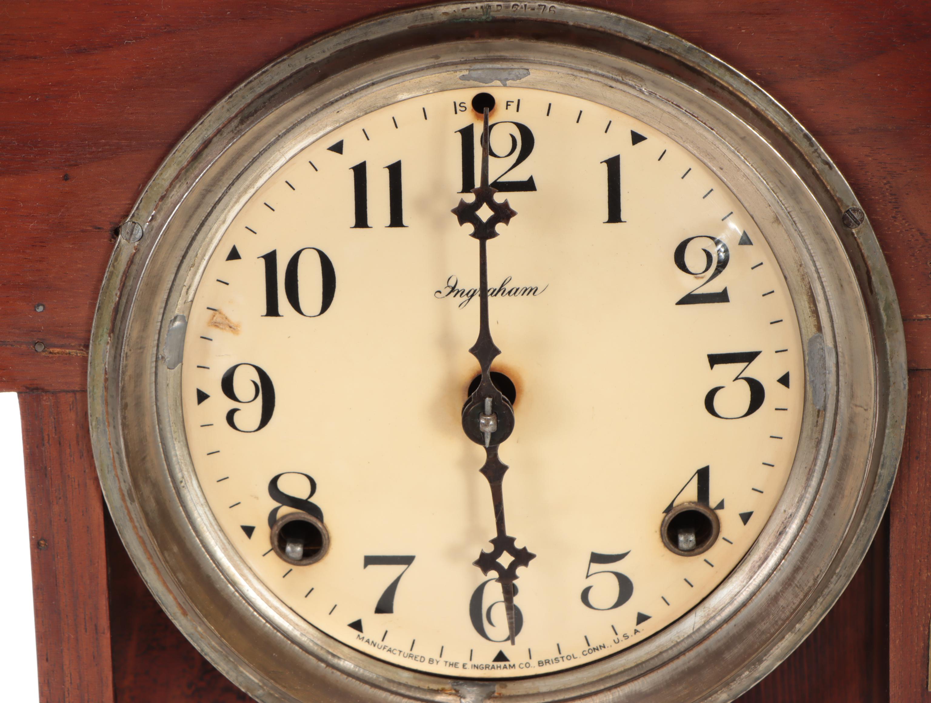 Ingraham Wooden Gingerbread Mantel Clock, Early 20th Century