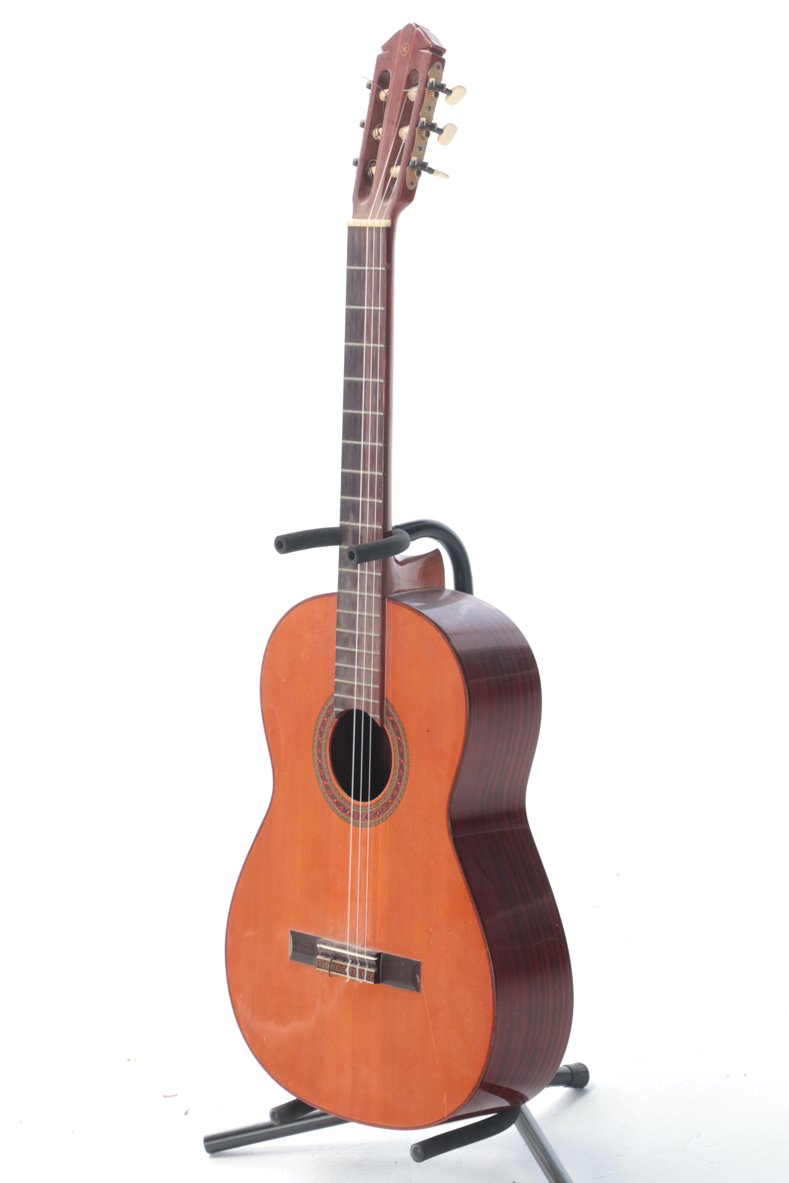 Yamaha G-220A Classical Right-Handed Acoustic Guitar